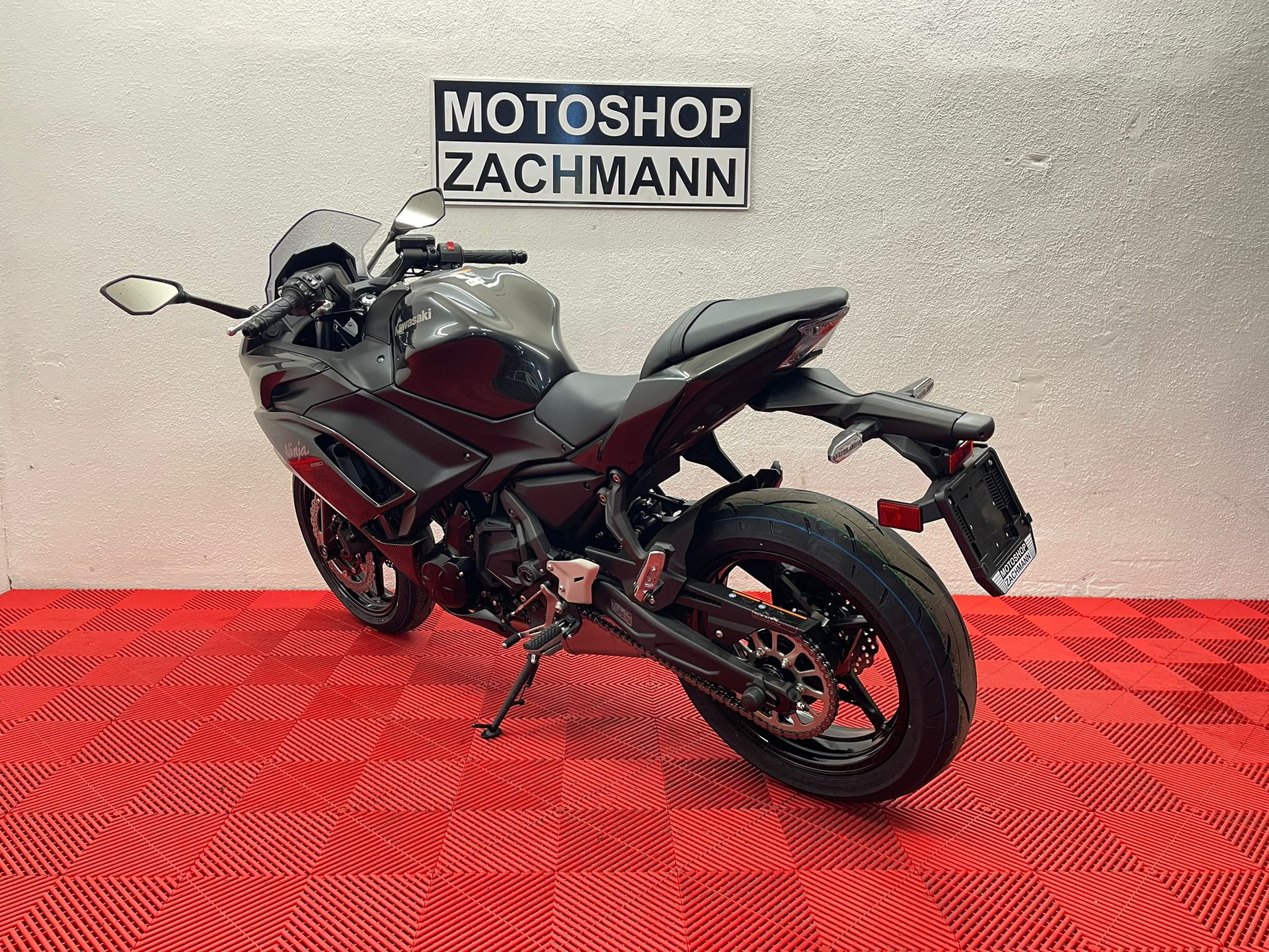 KAWASAKI Ninja 650-image-4