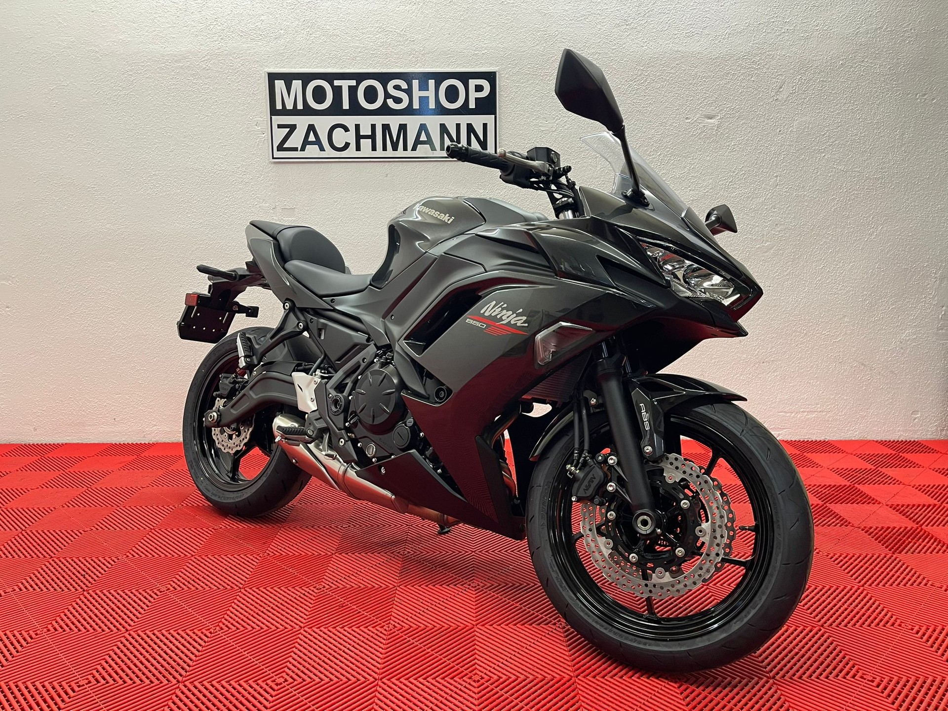 KAWASAKI Ninja 650-image-1