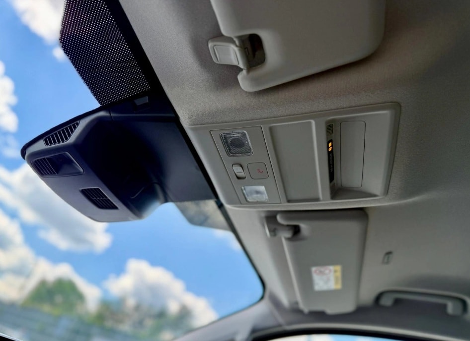 VW Transporter Van Plus-image-8