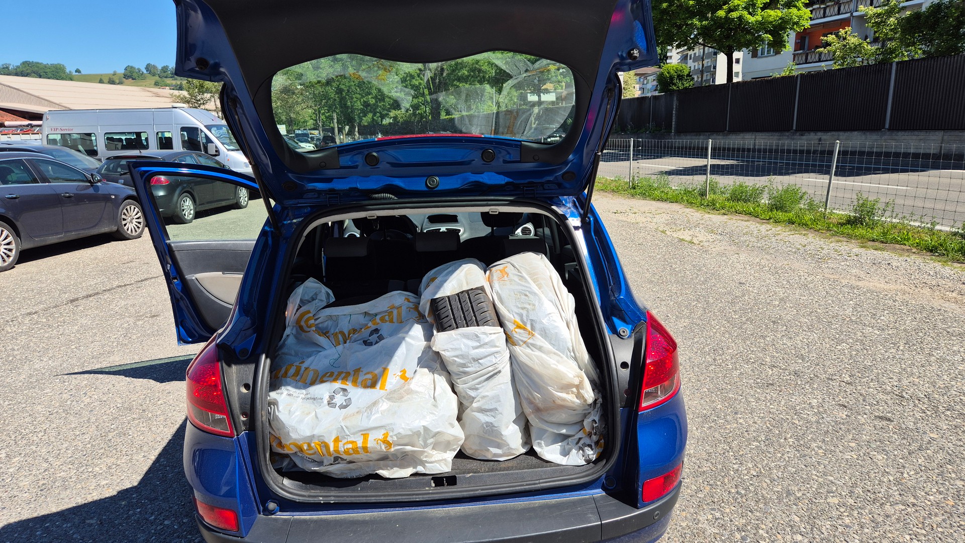 RENAULT Clio Grandtour 1.2 16V Turbo 20th Edition-image-10
