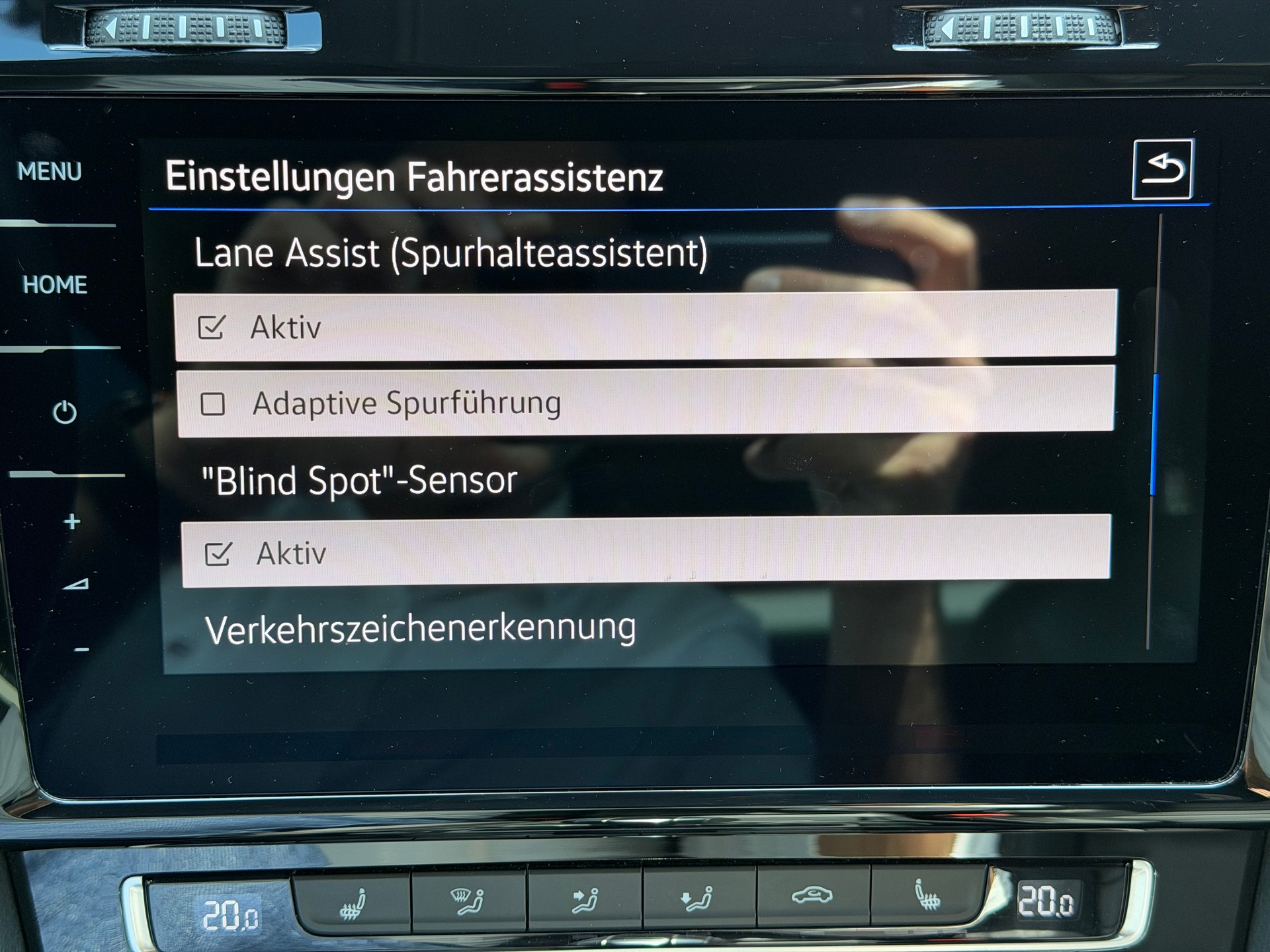 VW Golf 2.0 TSI R 4Motion DSG-image-17