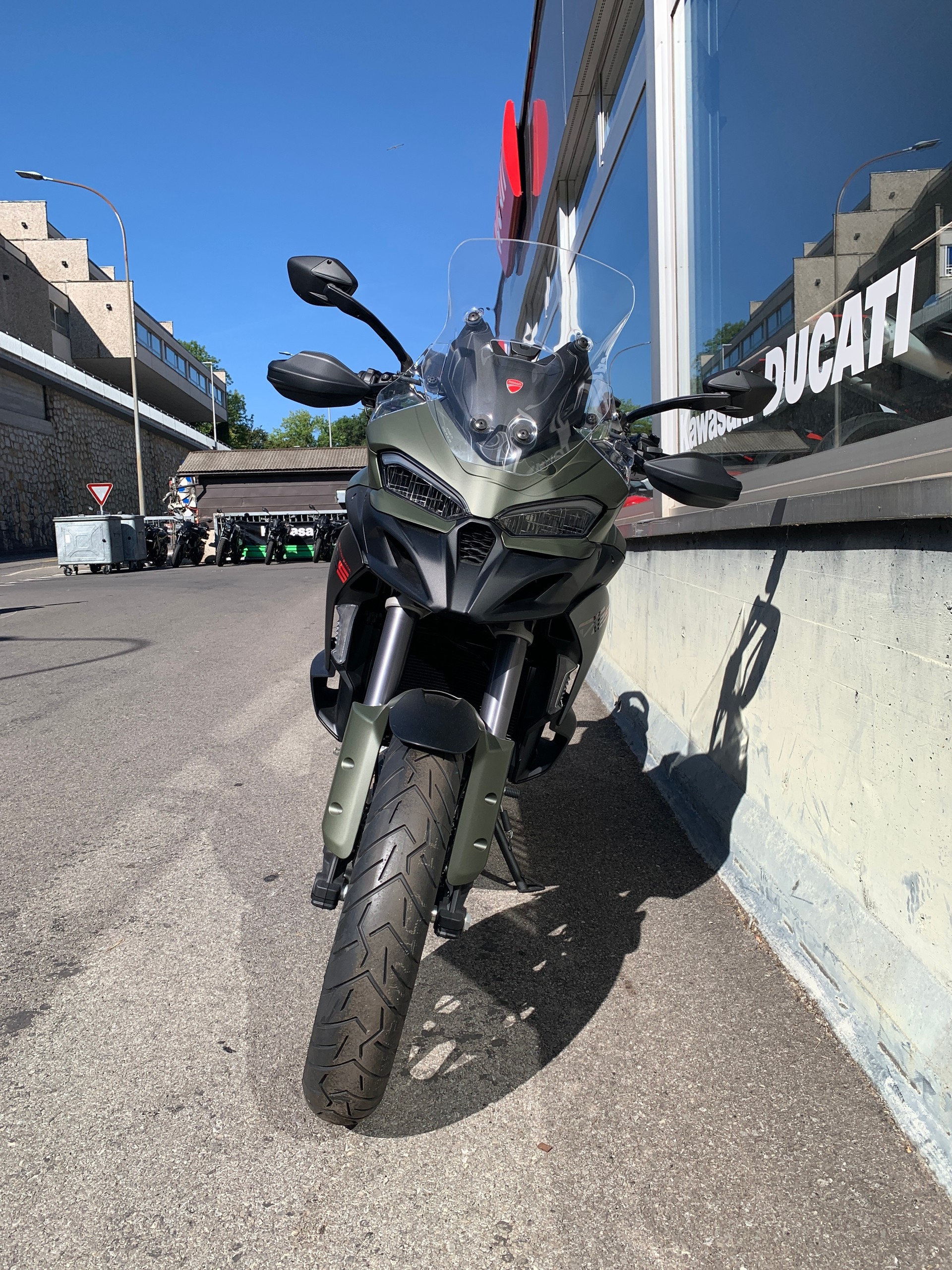 DUCATI MULTISTRADA V2 S-image-2