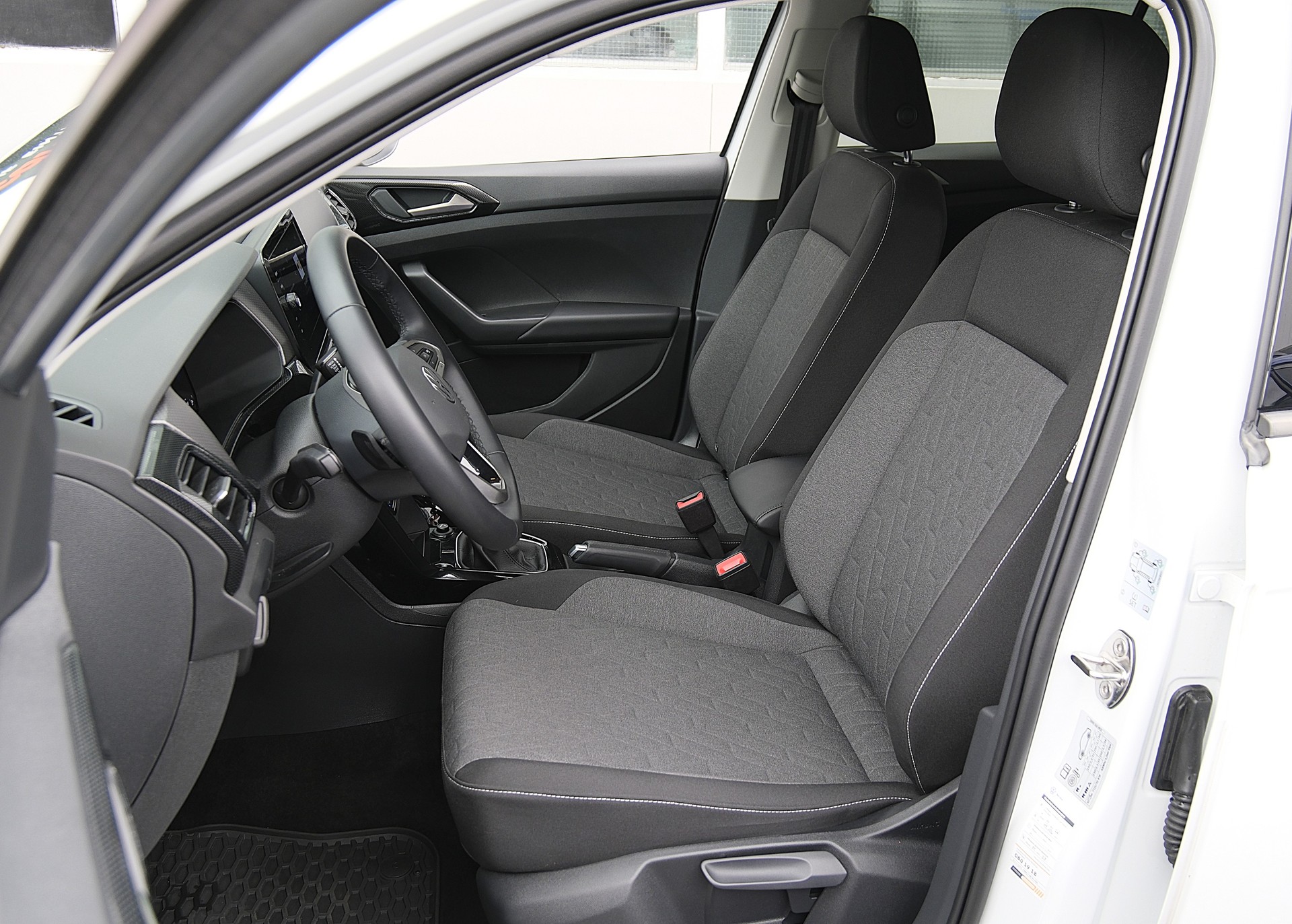VW T-Cross 1.0 TSI EVO United DSG-showroom-element-3