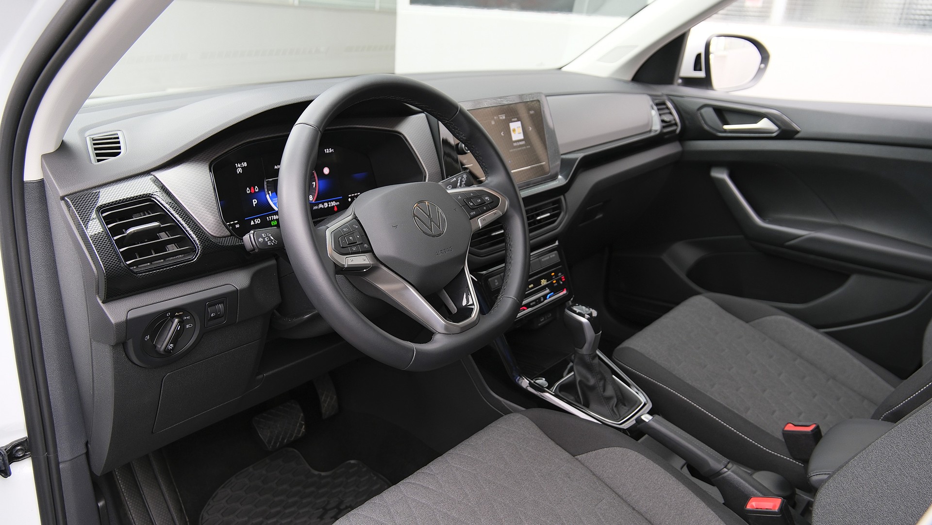 VW T-Cross 1.0 TSI EVO United DSG-showroom-element-2