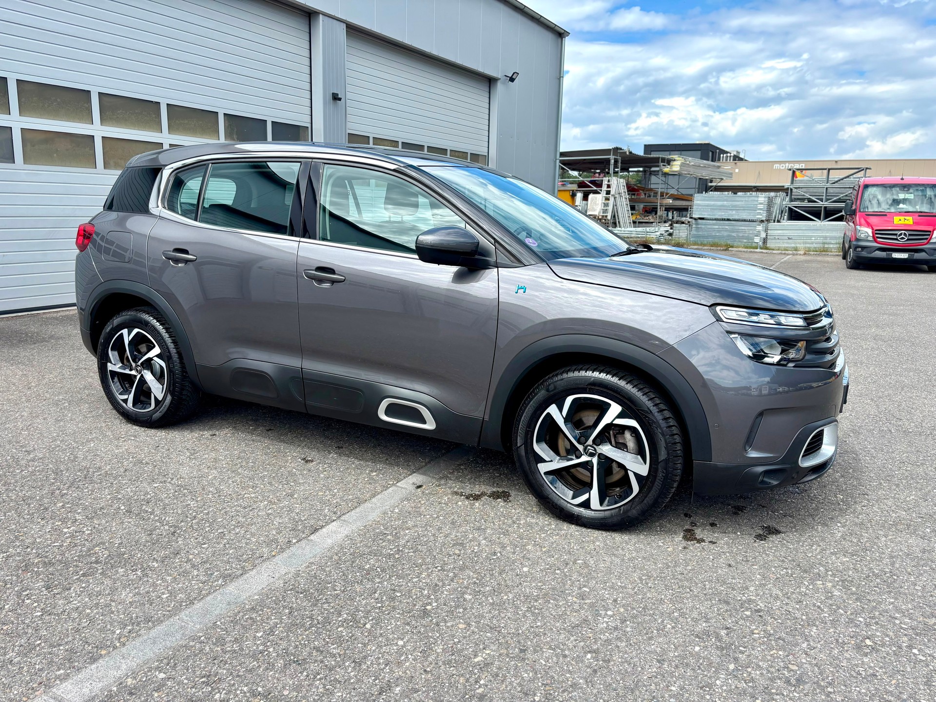 CITROEN C5 Aircross 1.6 PHEV Shine-showroom-element-2