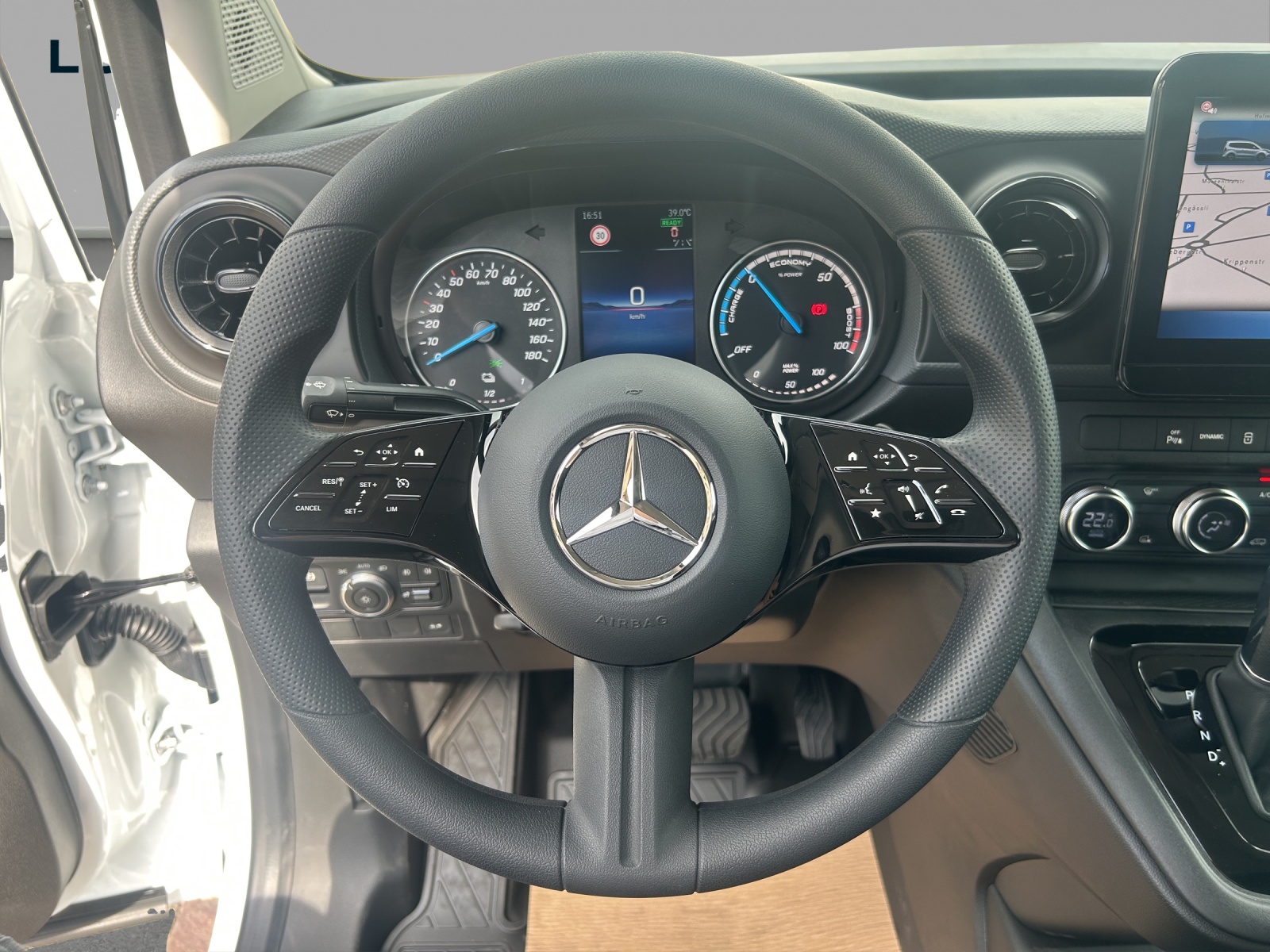 MERCEDES-BENZ eCitan 45kWh Base-image-10