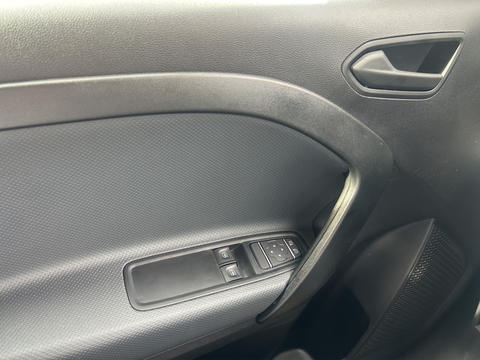 MERCEDES-BENZ eCitan 45kWh Base-image-13