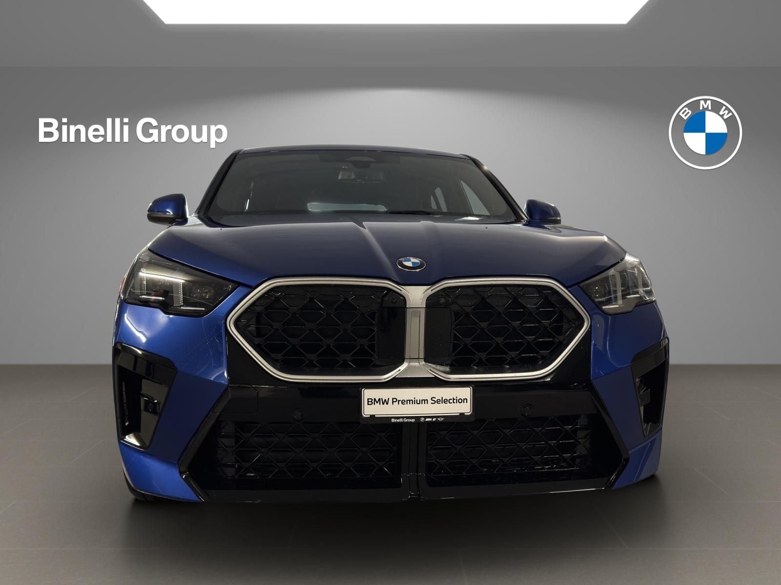 BMW X2 20d xDrive paddles-showroom-element-1