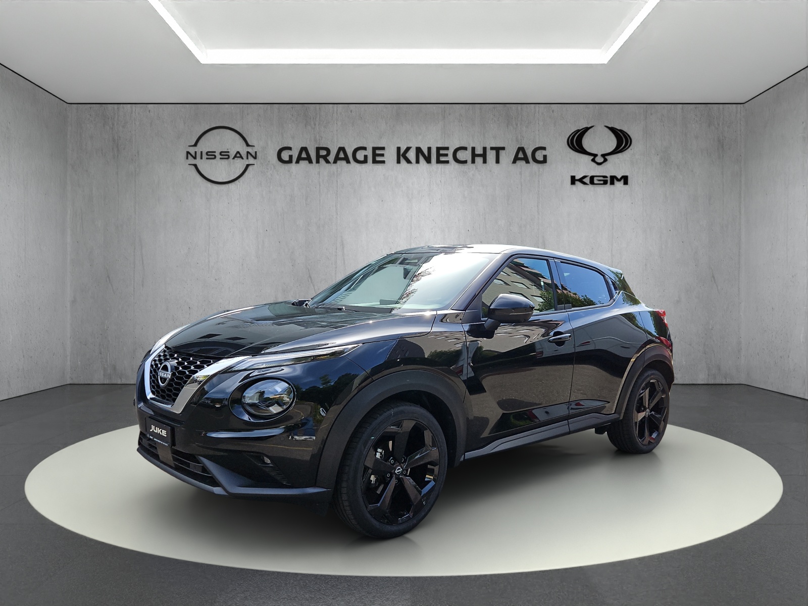 NISSAN Juke 1.0 DIG-T Tekna-showroom-element-3
