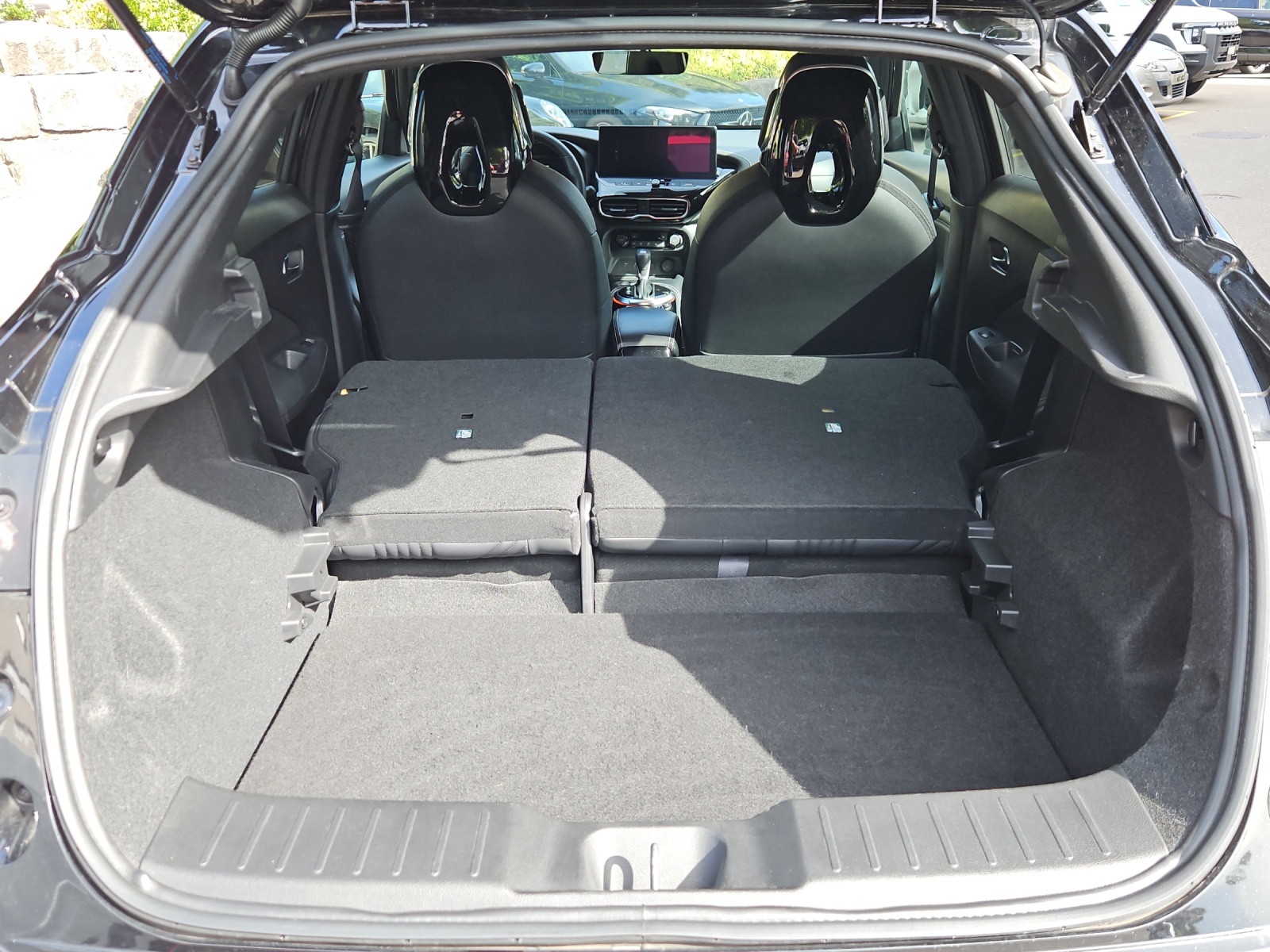NISSAN Juke 1.0 DIG-T Tekna-image-14