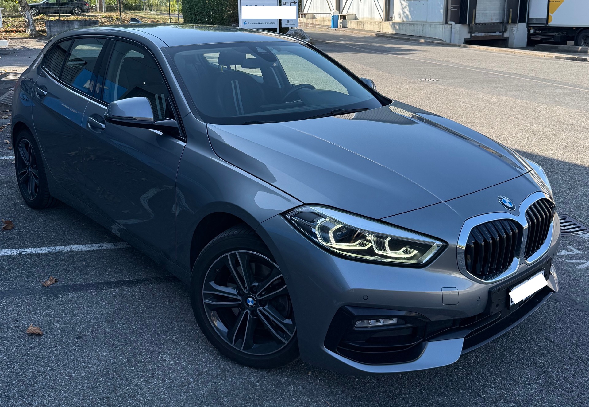 BMW 118i Steptronic Sport Line