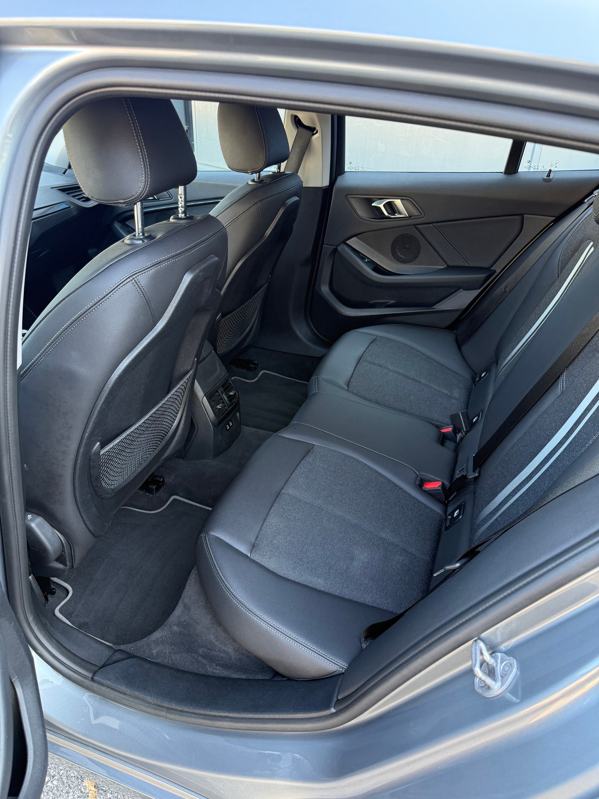BMW 118i Steptronic Sport Line-image-5