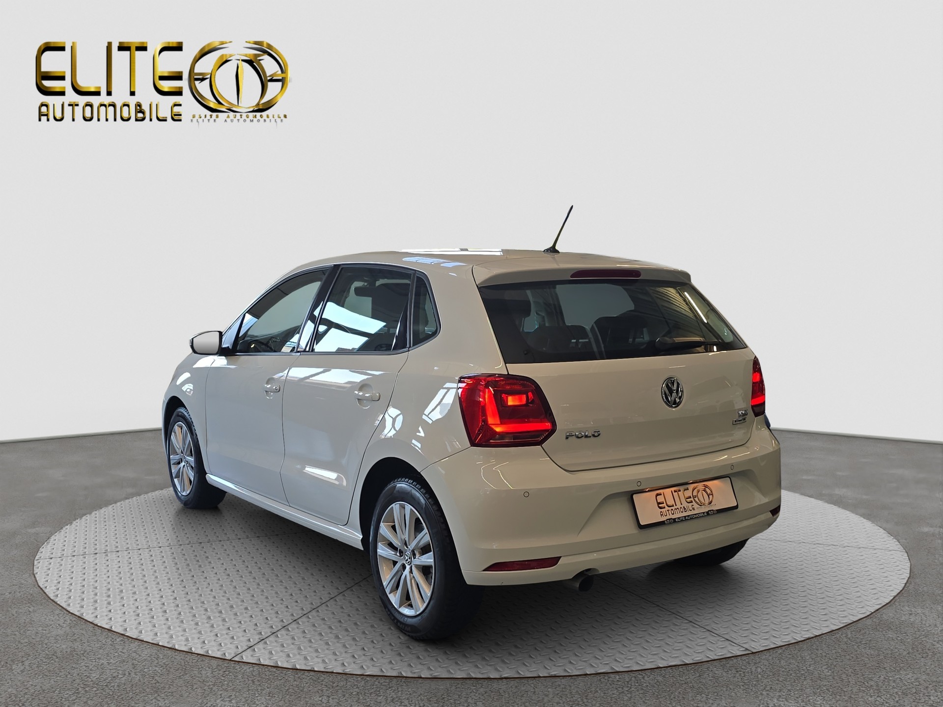 VW Polo 1.2 TSI BMT Comfortline-image-5