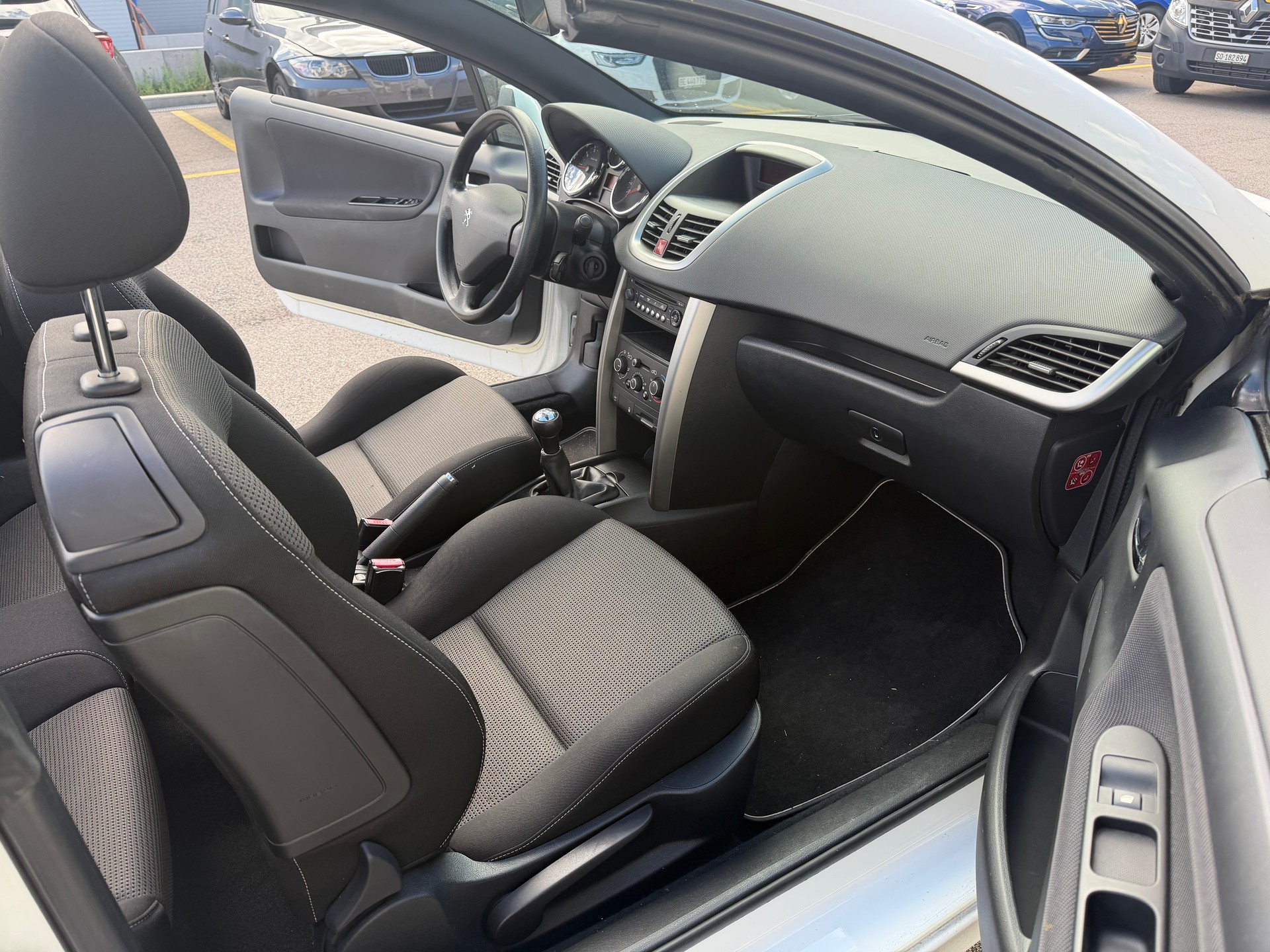 PEUGEOT 207 CC 1.6 16V Active-image-13