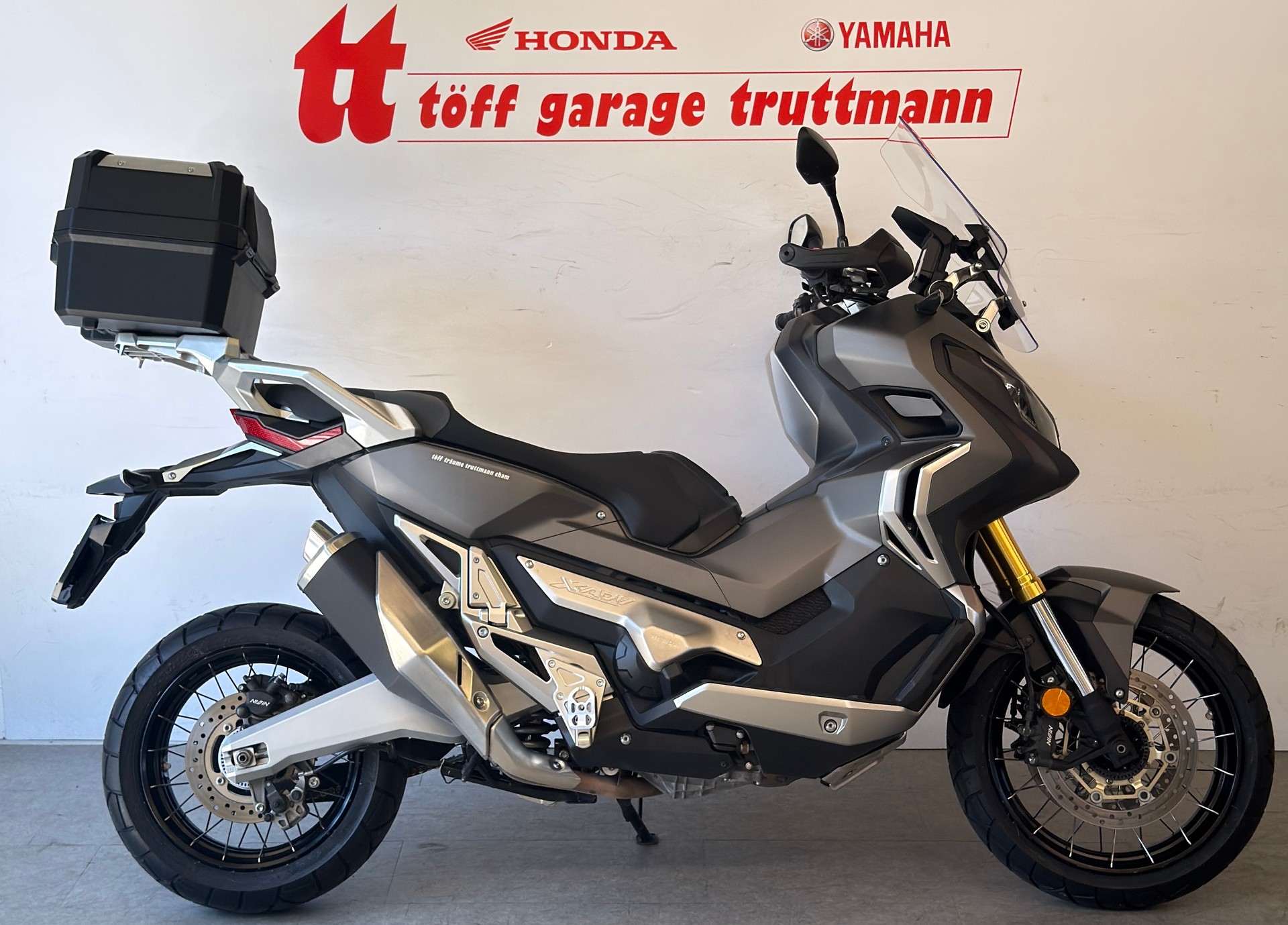 HONDA X-ADV 750 ABS-image-0