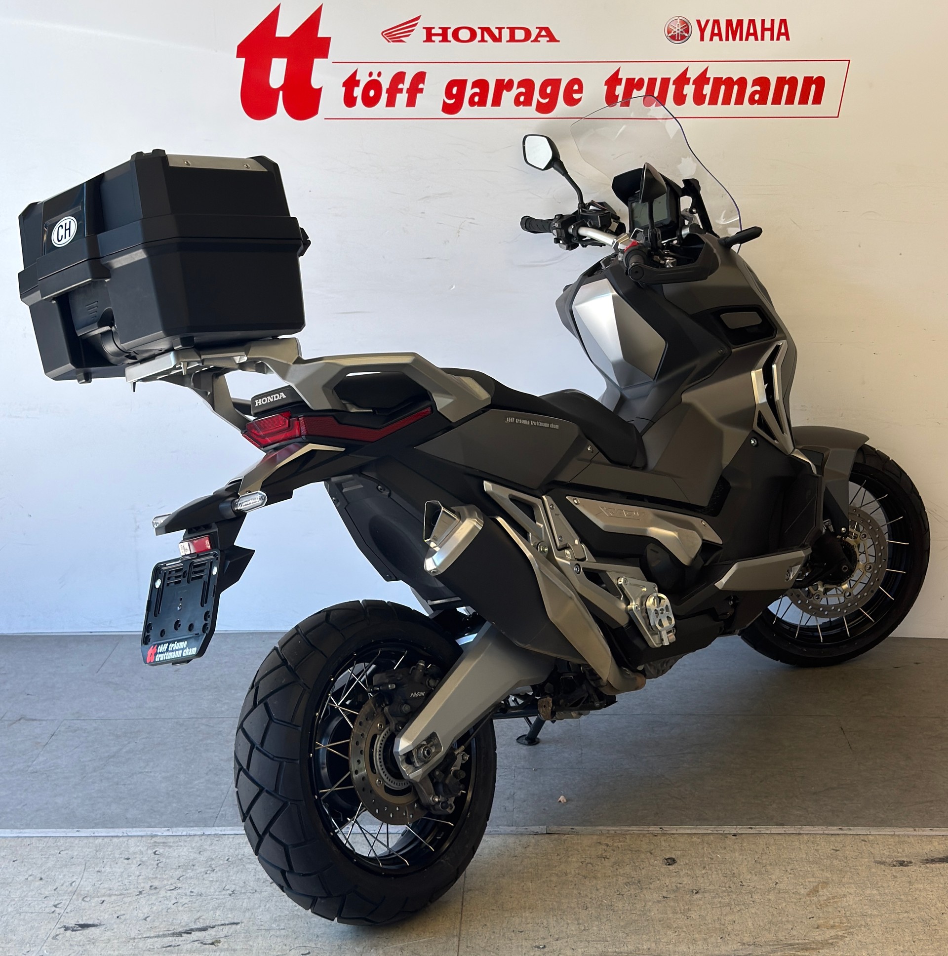 HONDA X-ADV 750 ABS-image-3