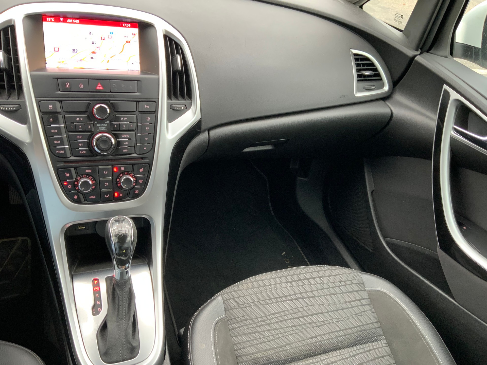 OPEL Astra SportsTourer 2.0 CDTi Sport Automatic-image-8