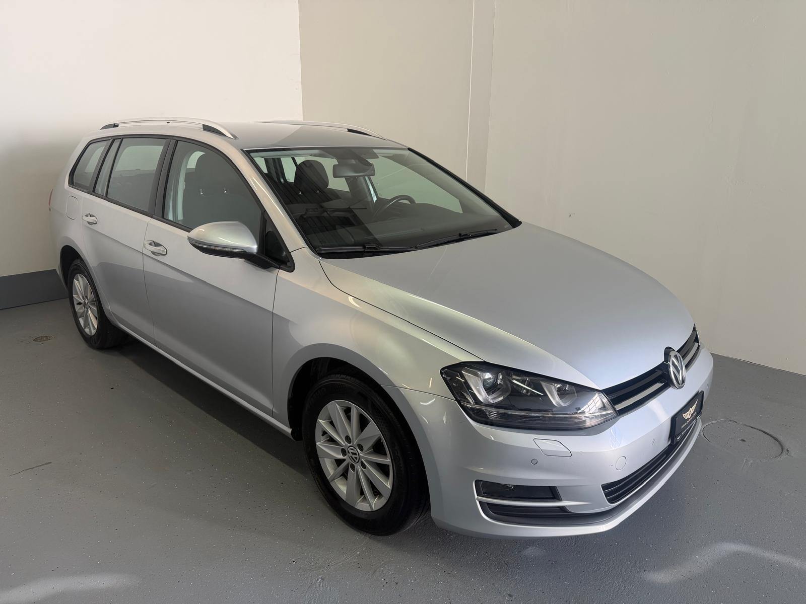 VW Golf Variant 1.6 TDI Comfortline 4Motion-showroom-element-1