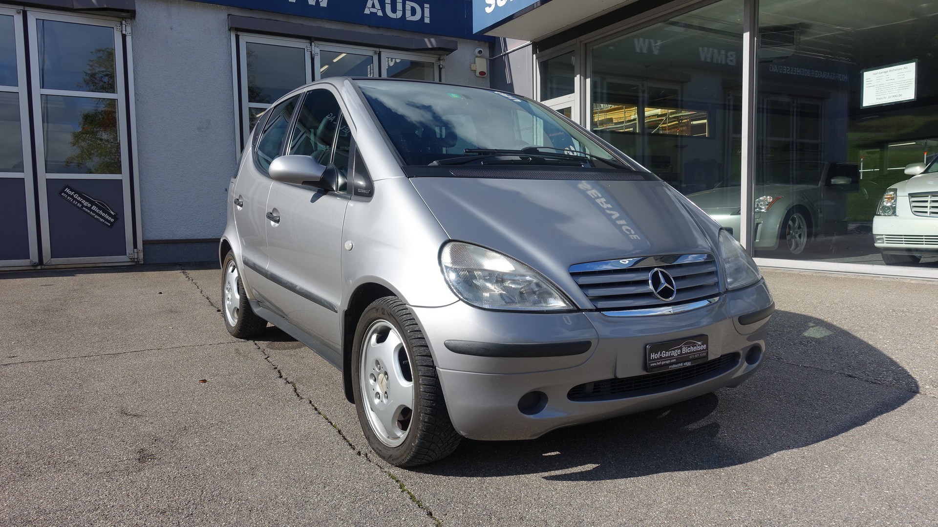MERCEDES-BENZ A 190 Elégance