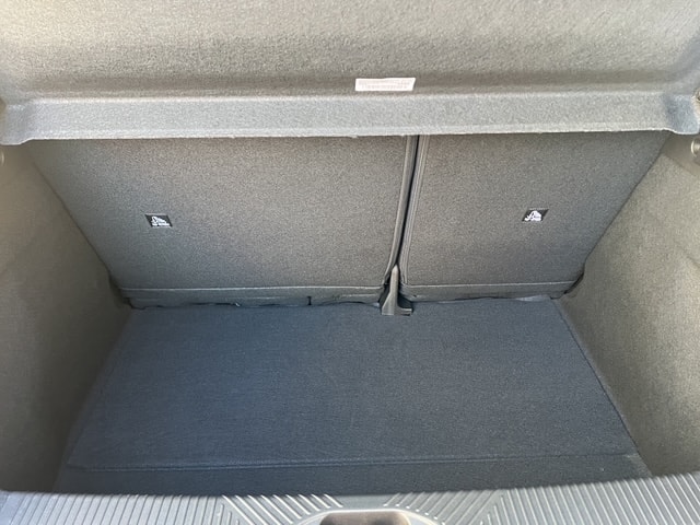 RENAULT R5 E-Tech Comfort Range iconic-image-7