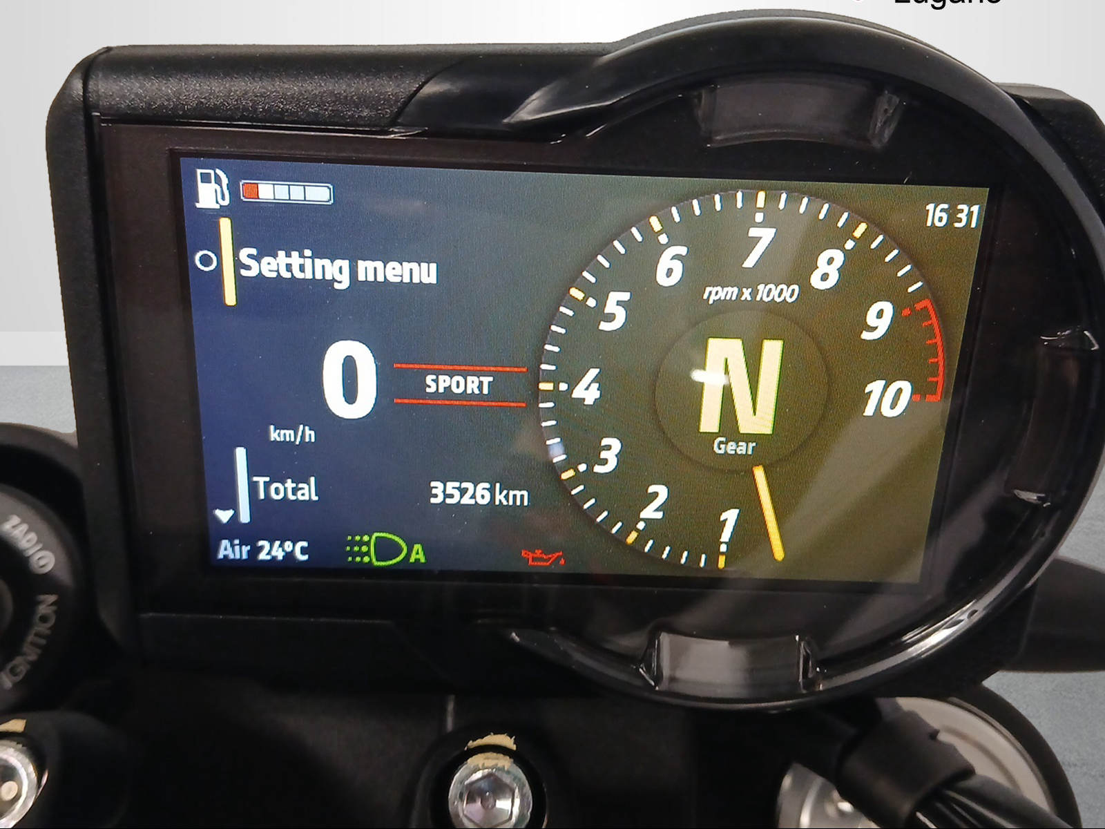 DUCATI SCRAMBLER 800 ICON DARK-image-2
