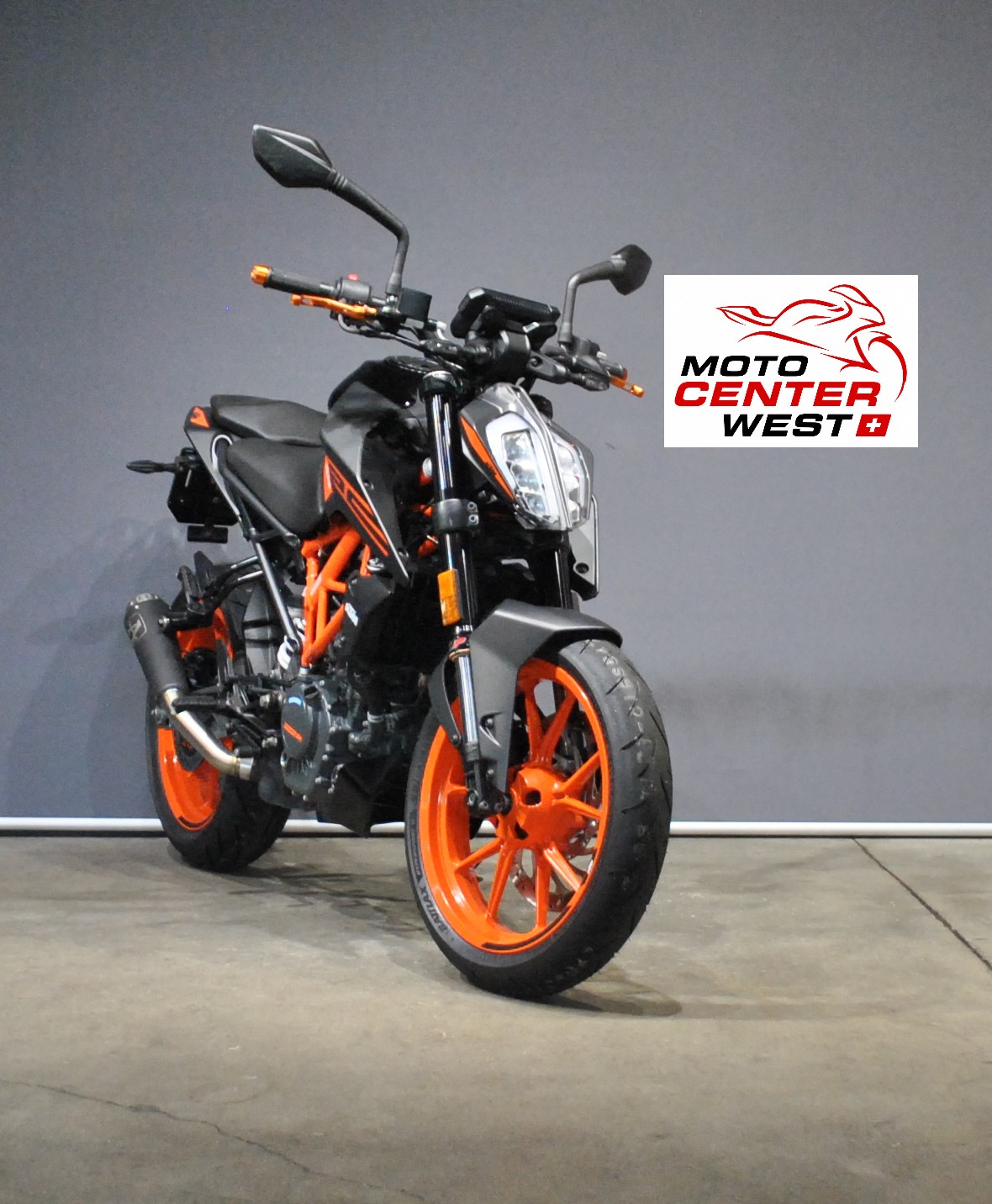 KTM 125 Duke-image-0