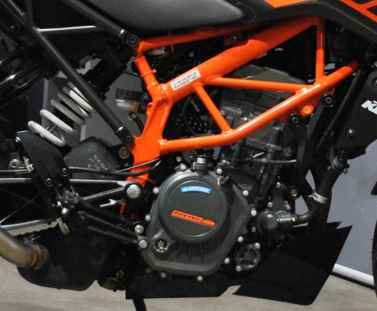 KTM 125 Duke-image-9