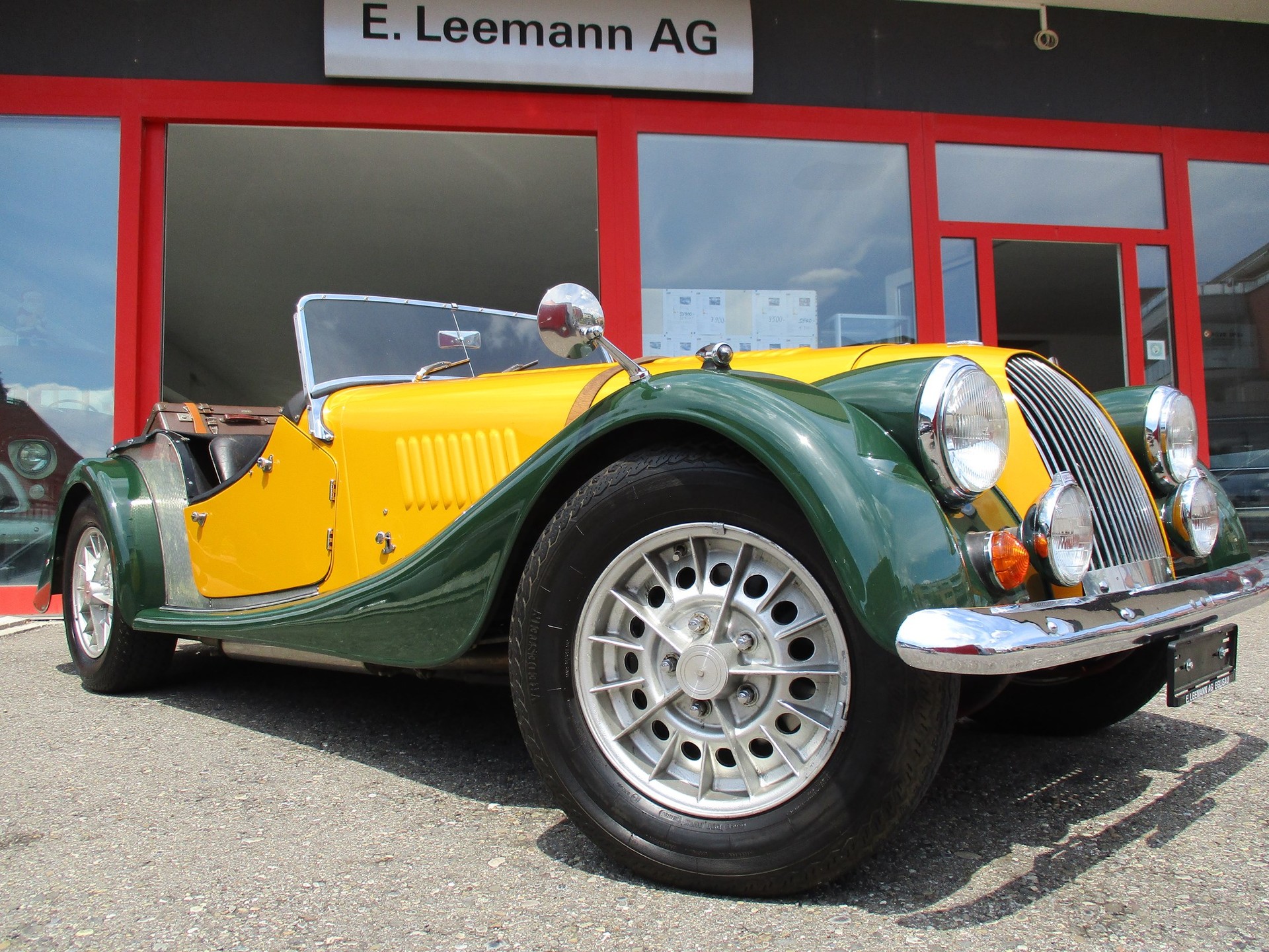 MORGAN PLUS 8 3.5 Liter V8-showroom-element-1