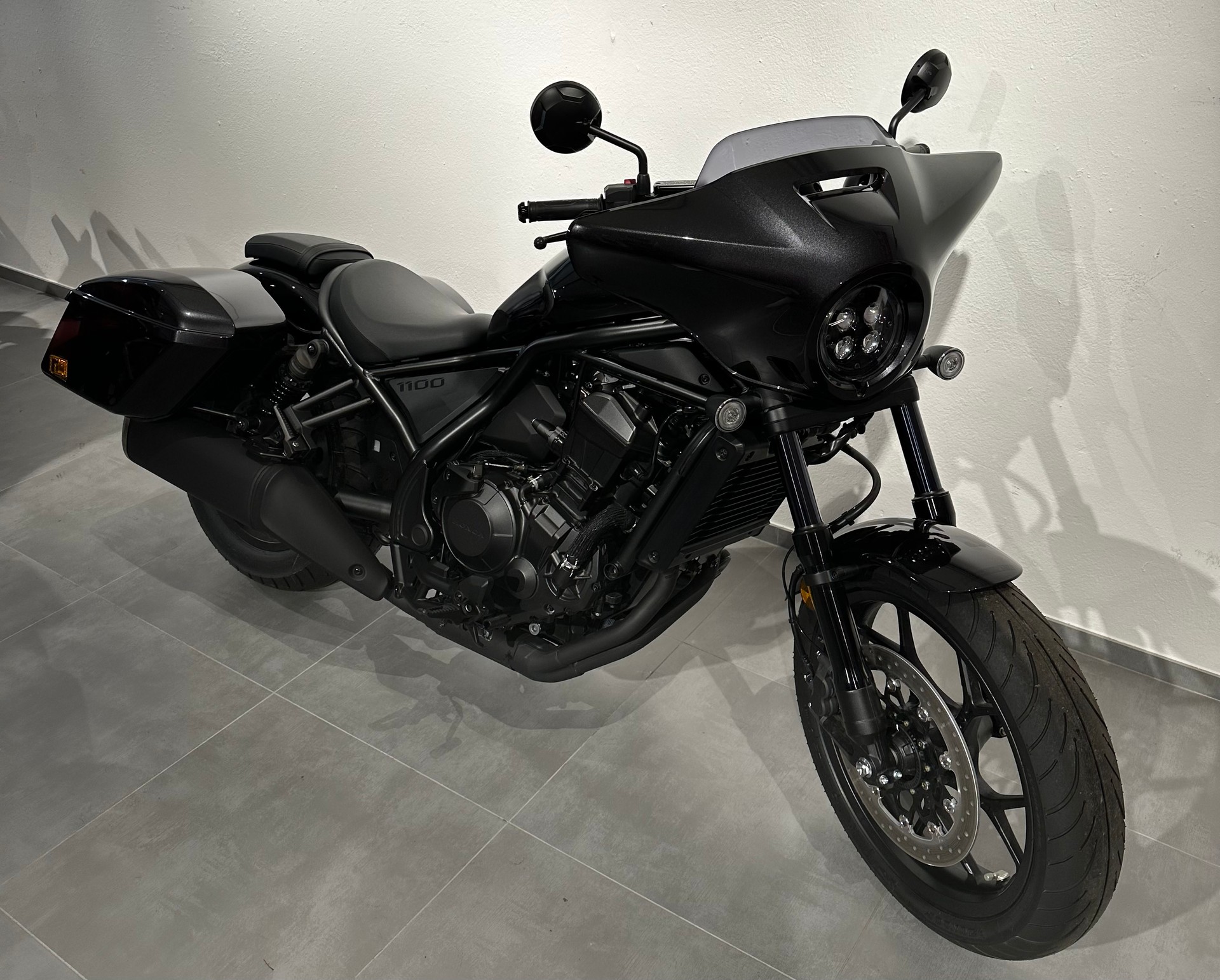 HONDA CMX 1100 Rebel Touring-image-6