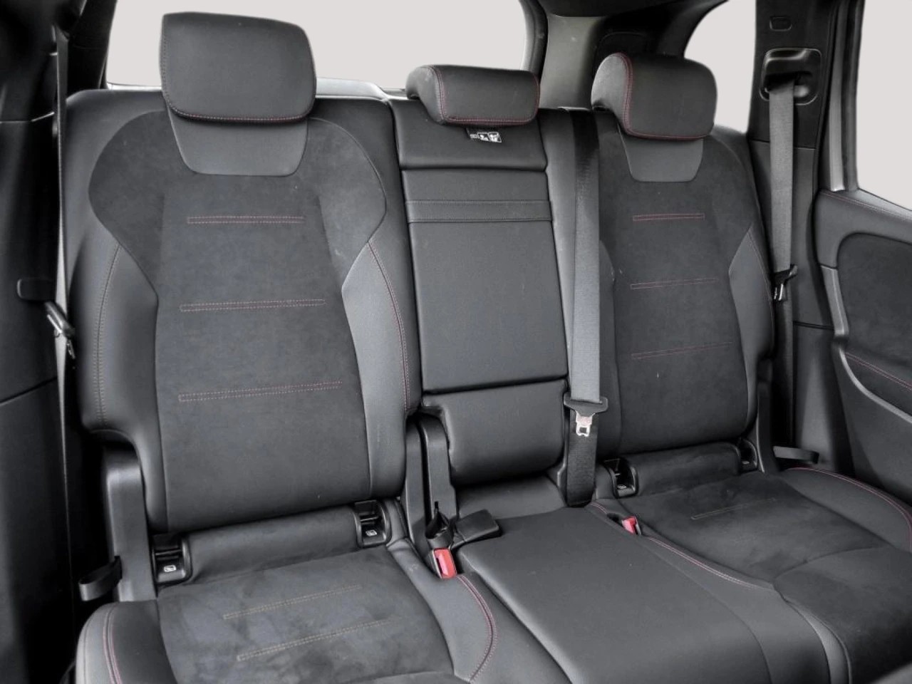 MERCEDES-BENZ EQB350 AMG Line 4Matic (Facelift)-image-13