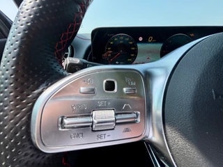 MERCEDES-BENZ EQB350 AMG Line 4Matic-image-10
