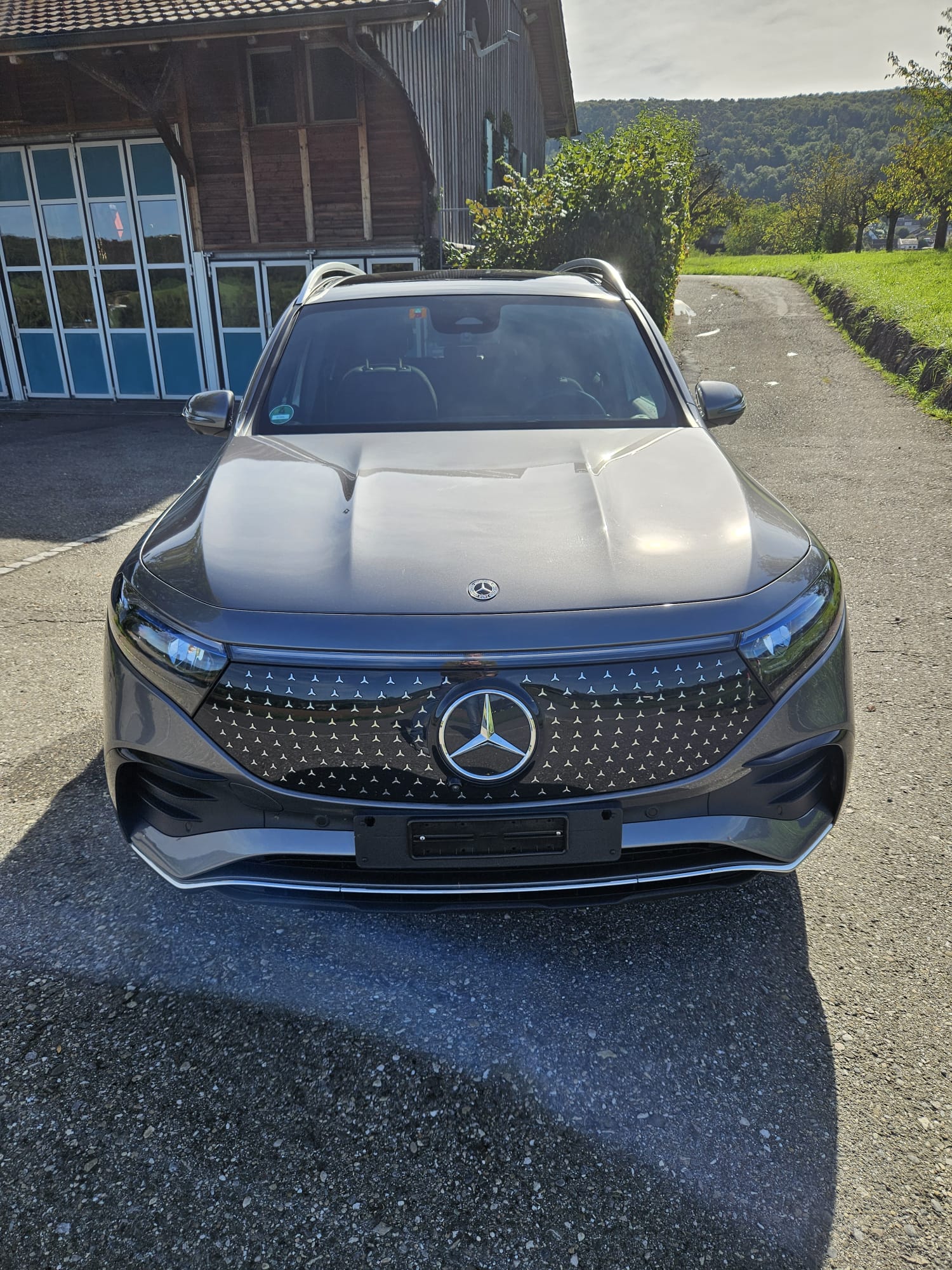 MERCEDES-BENZ EQB350 AMG Line 4Matic (Facelift)-image-1