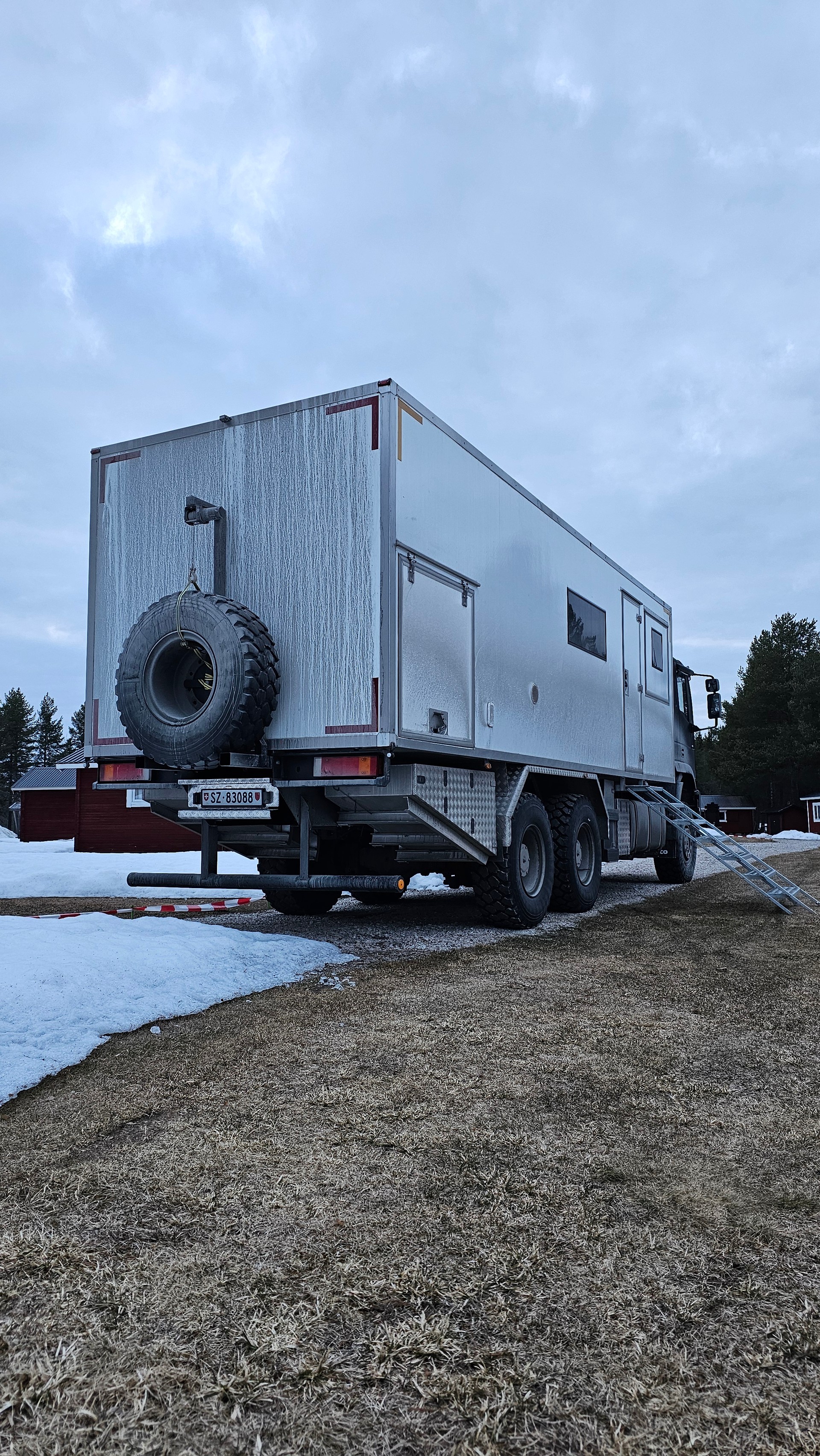 IVECO Eurotrakker 6x6-image-23
