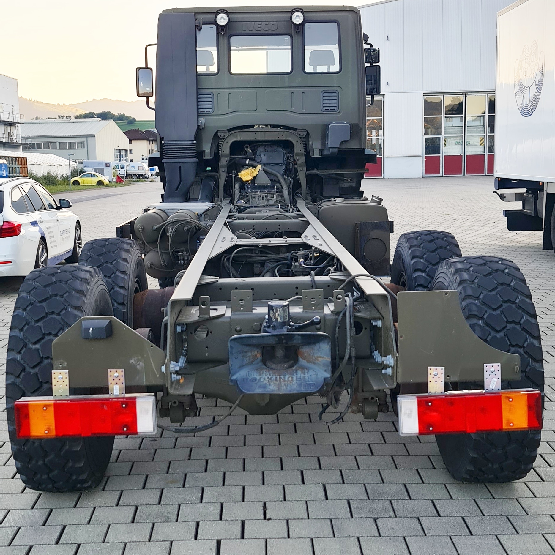 IVECO Eurotrakker 6x6-image-11
