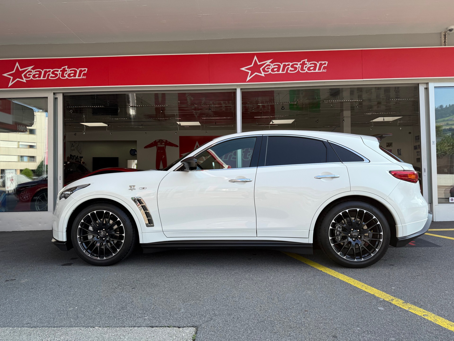INFINITI FX50 S Vettel Edition Nr.1 AWD Automatic