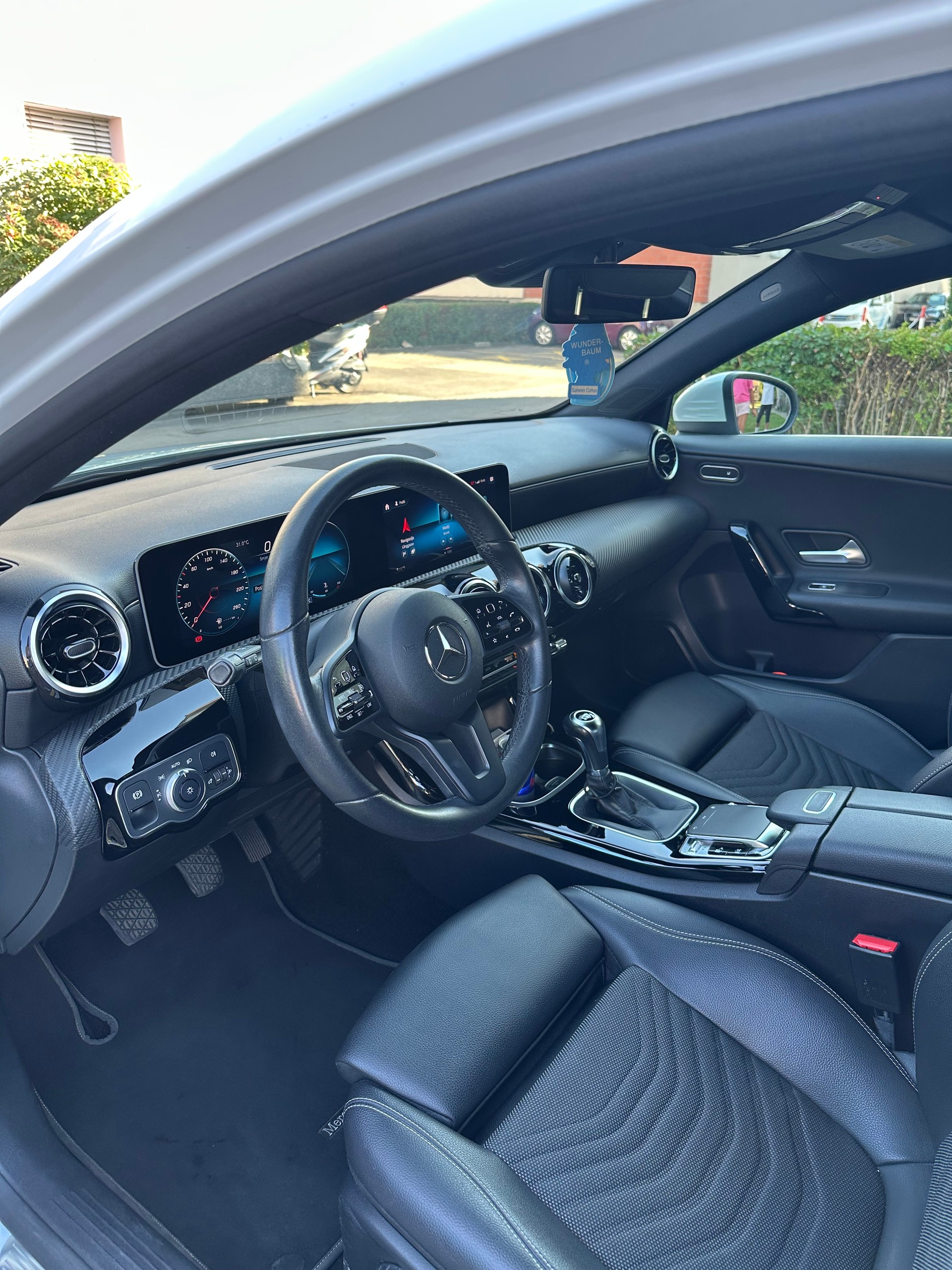MERCEDES-BENZ A 160-image-2