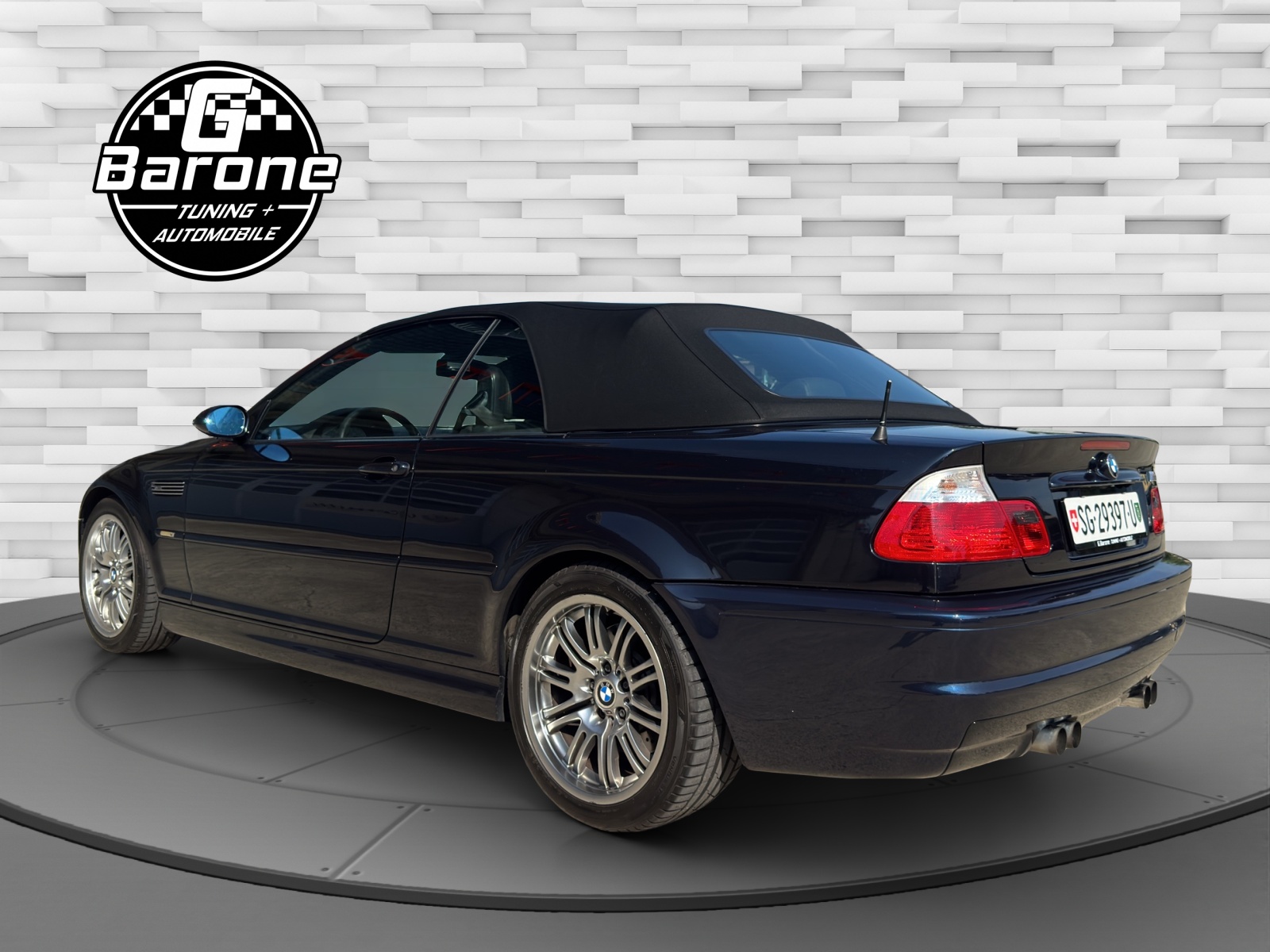 BMW M3 Cabriolet-showroom-element-2