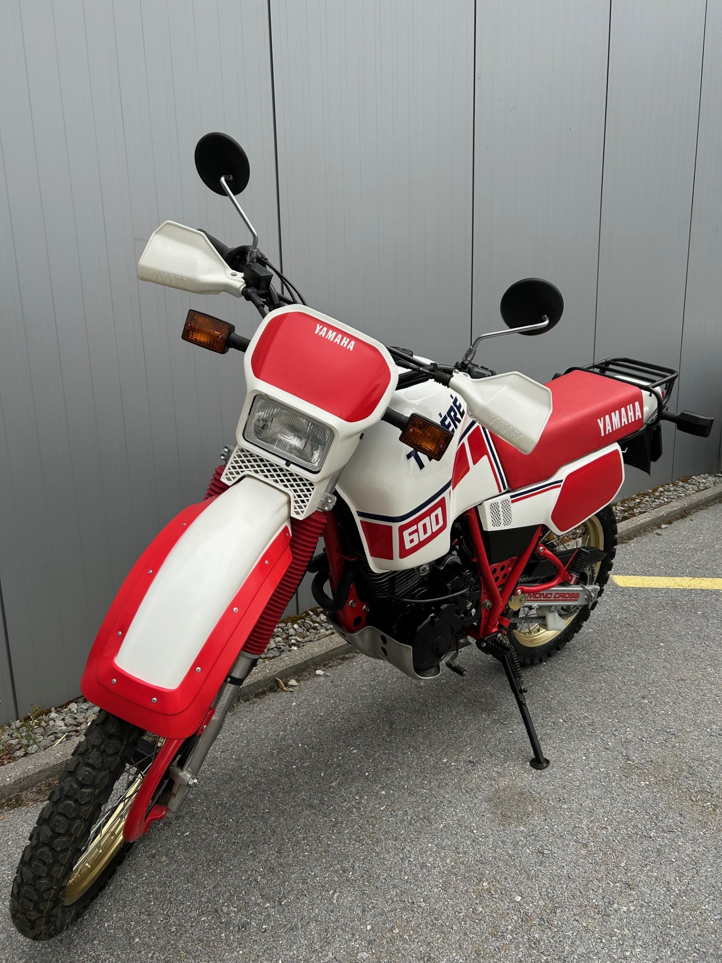 YAMAHA XT 600 Z-image-3
