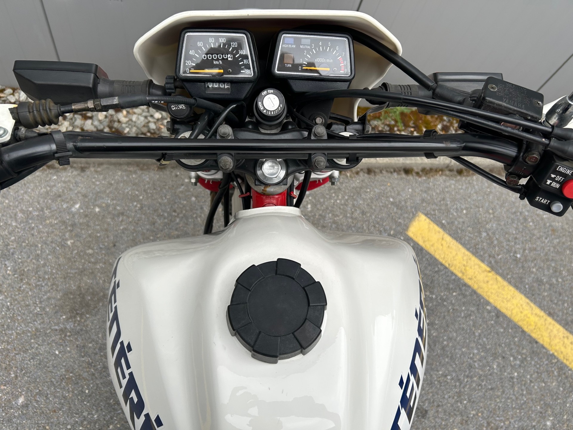YAMAHA XT 600 Z-image-14