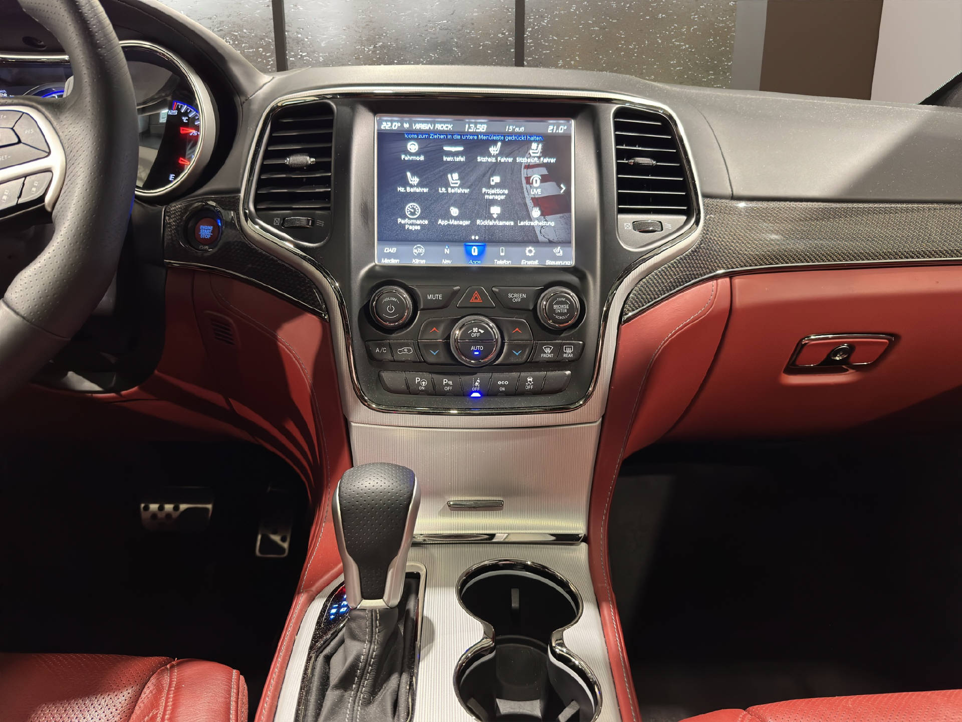 JEEP Grand Cherokee 6.2 V8 HEMI Trackhawk-image-14