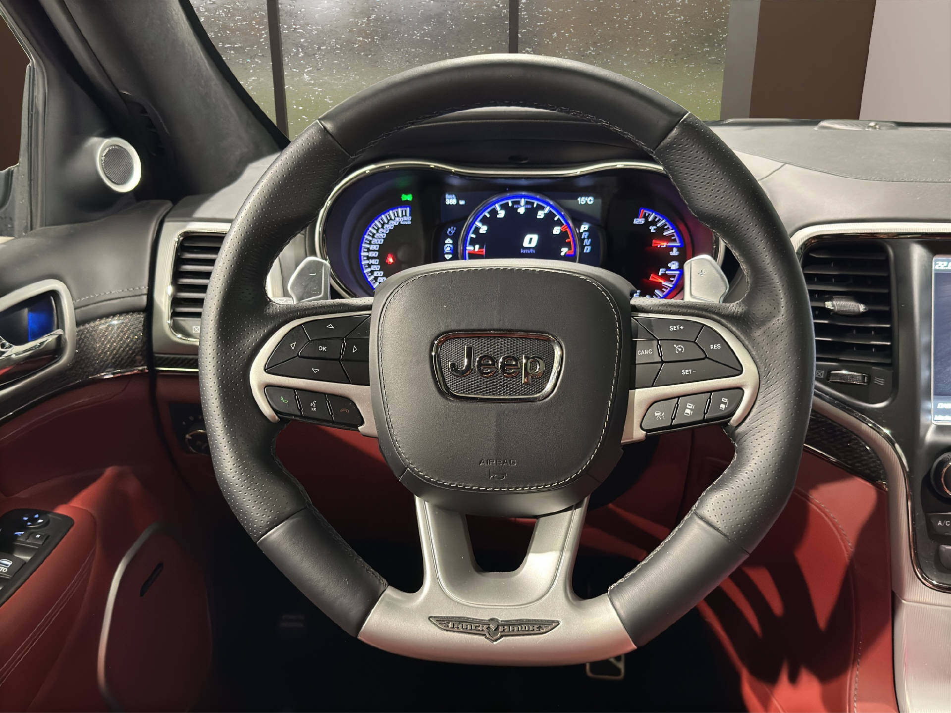 JEEP Grand Cherokee 6.2 V8 HEMI Trackhawk-image-9