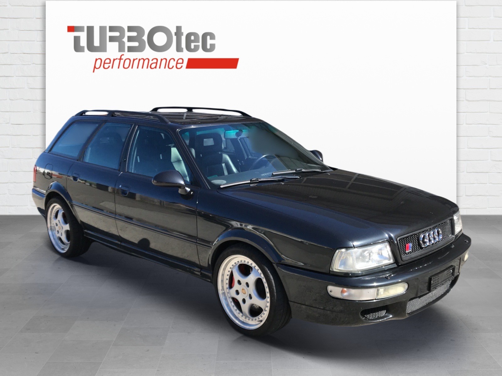 AUDI 80 Avant RS2-showroom-element-3