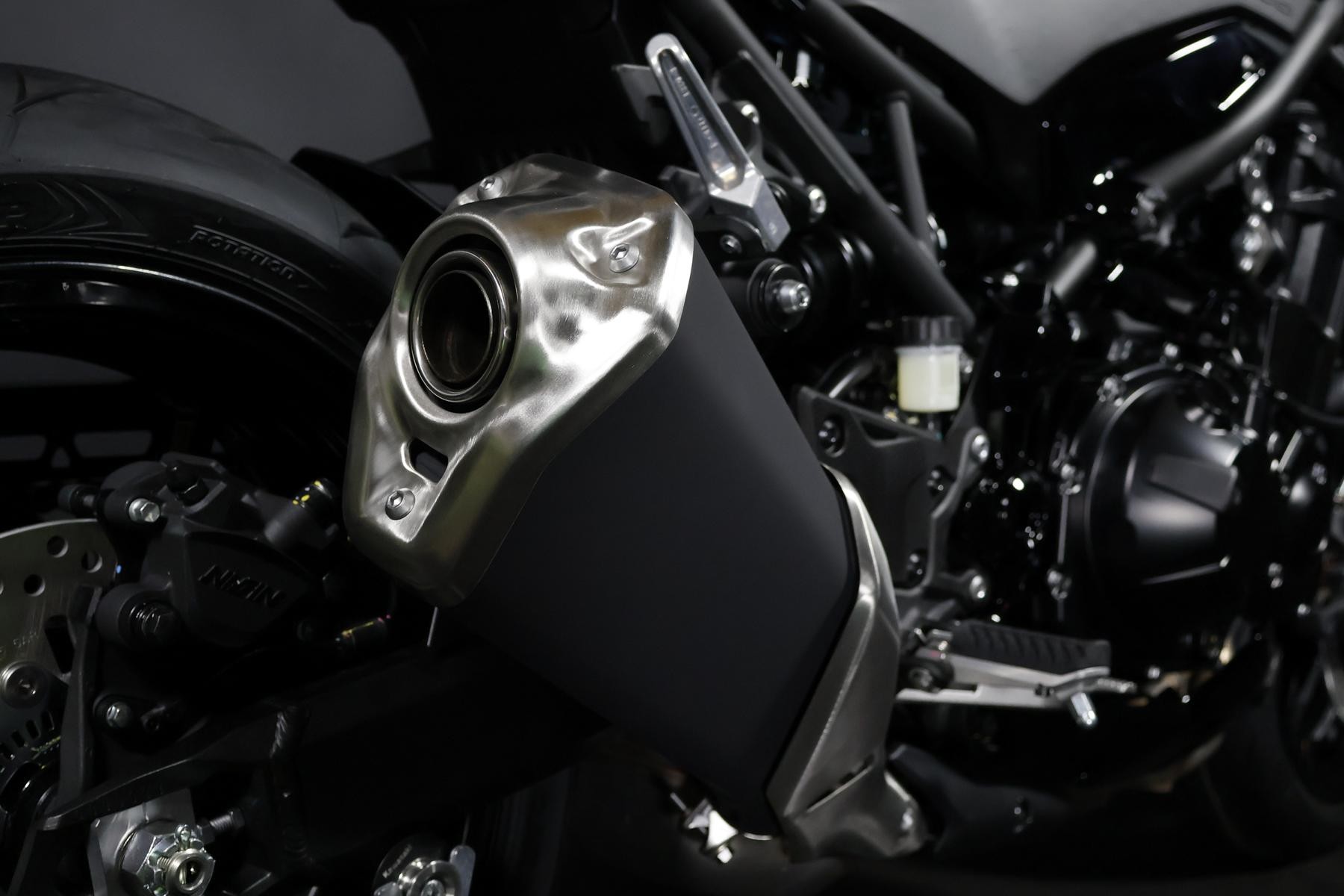 KAWASAKI Z 900-image-6