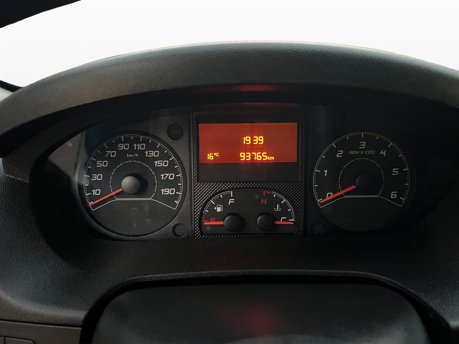 CITROEN Jumper 35 2.2 BlueHDi 140 Control L1H1-image-10