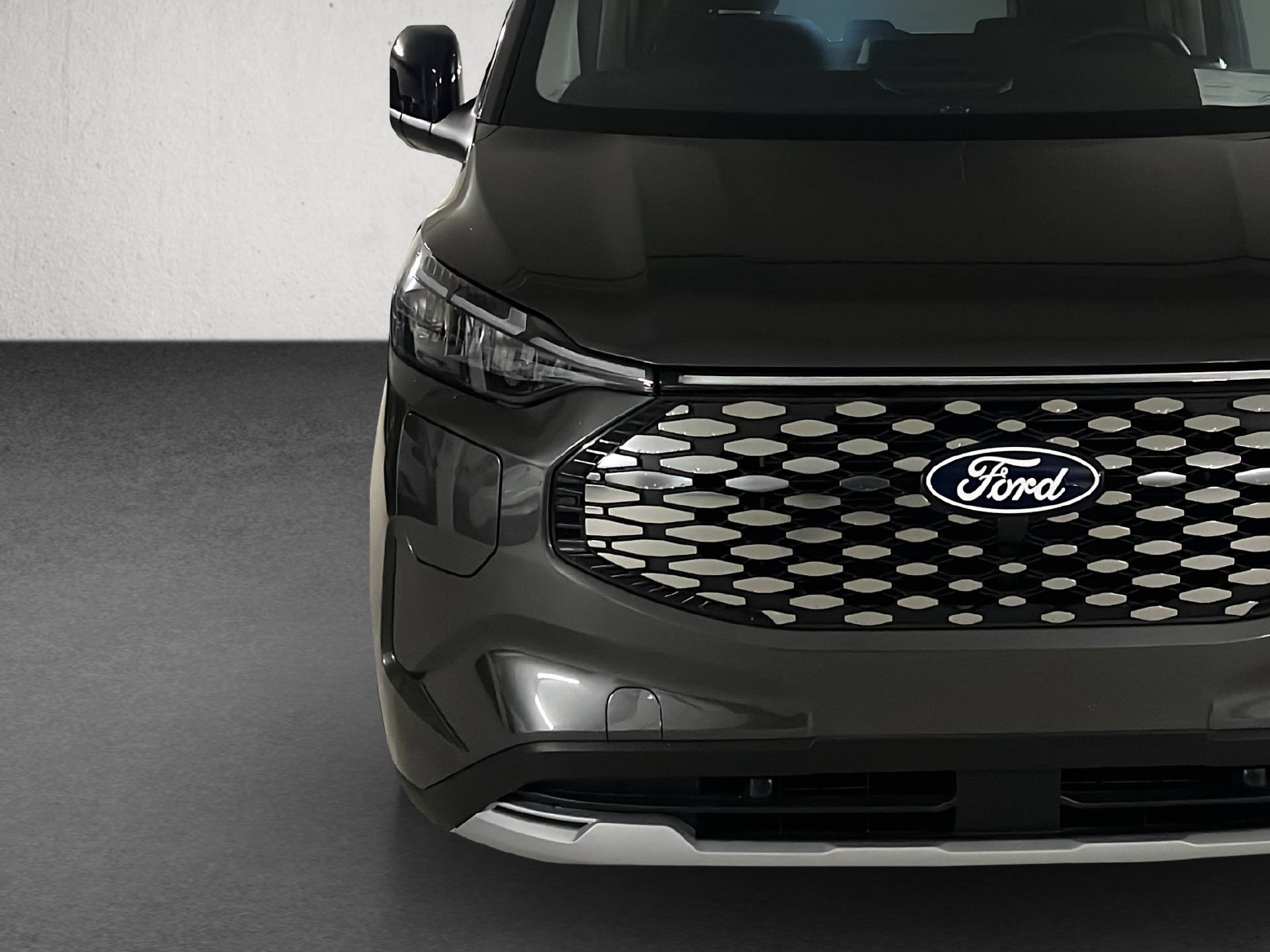 FORD E-Tourneo C Bus 340 L1 Active-image-8