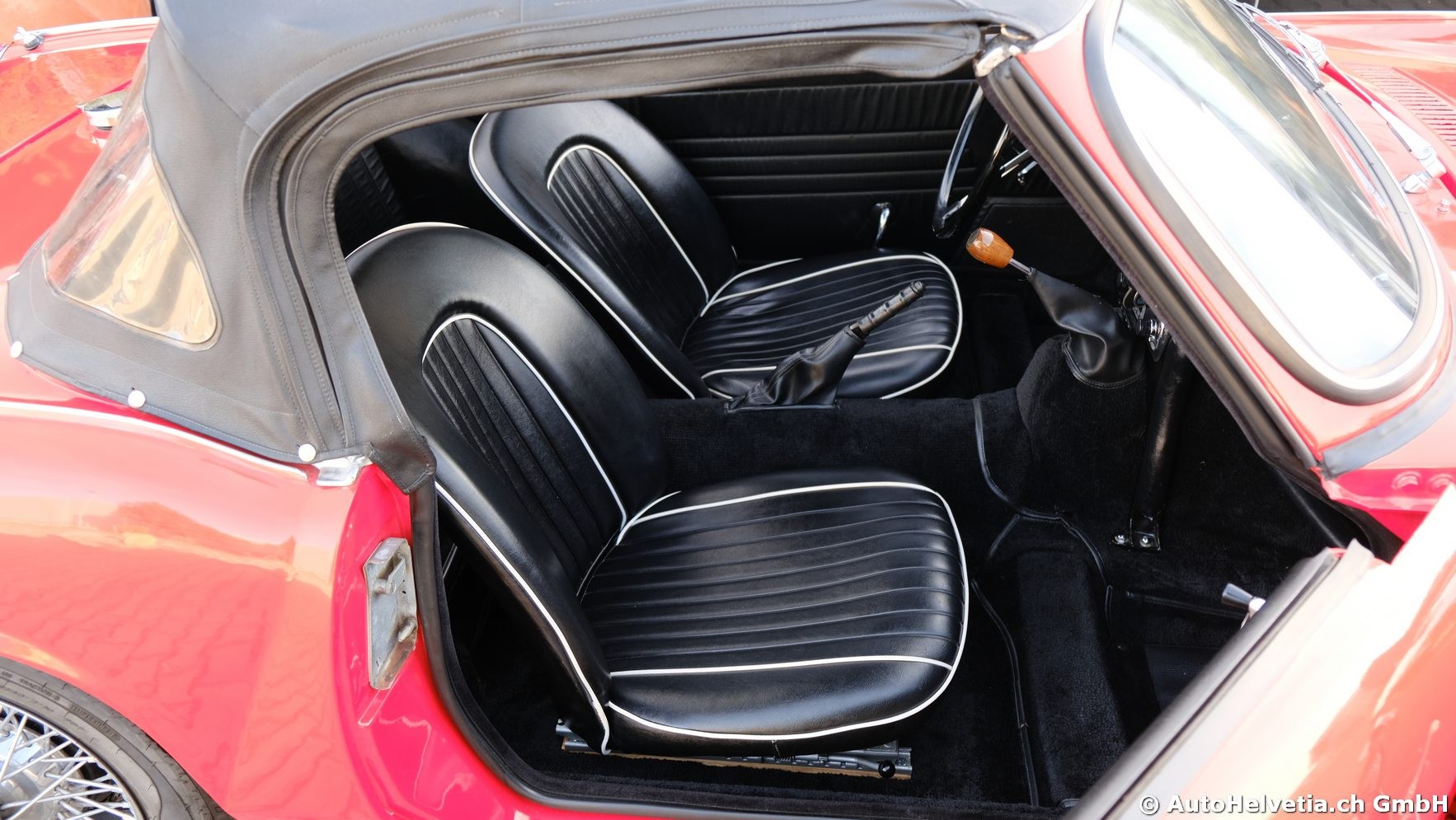 TRIUMPH Spitfire MK III-image-12