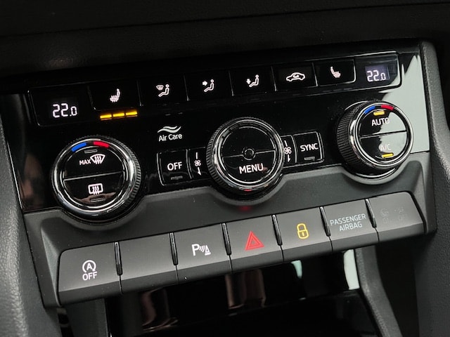 SKODA Karoq 2.0 TDI SCR SportLine 4x4 DSG-image-13