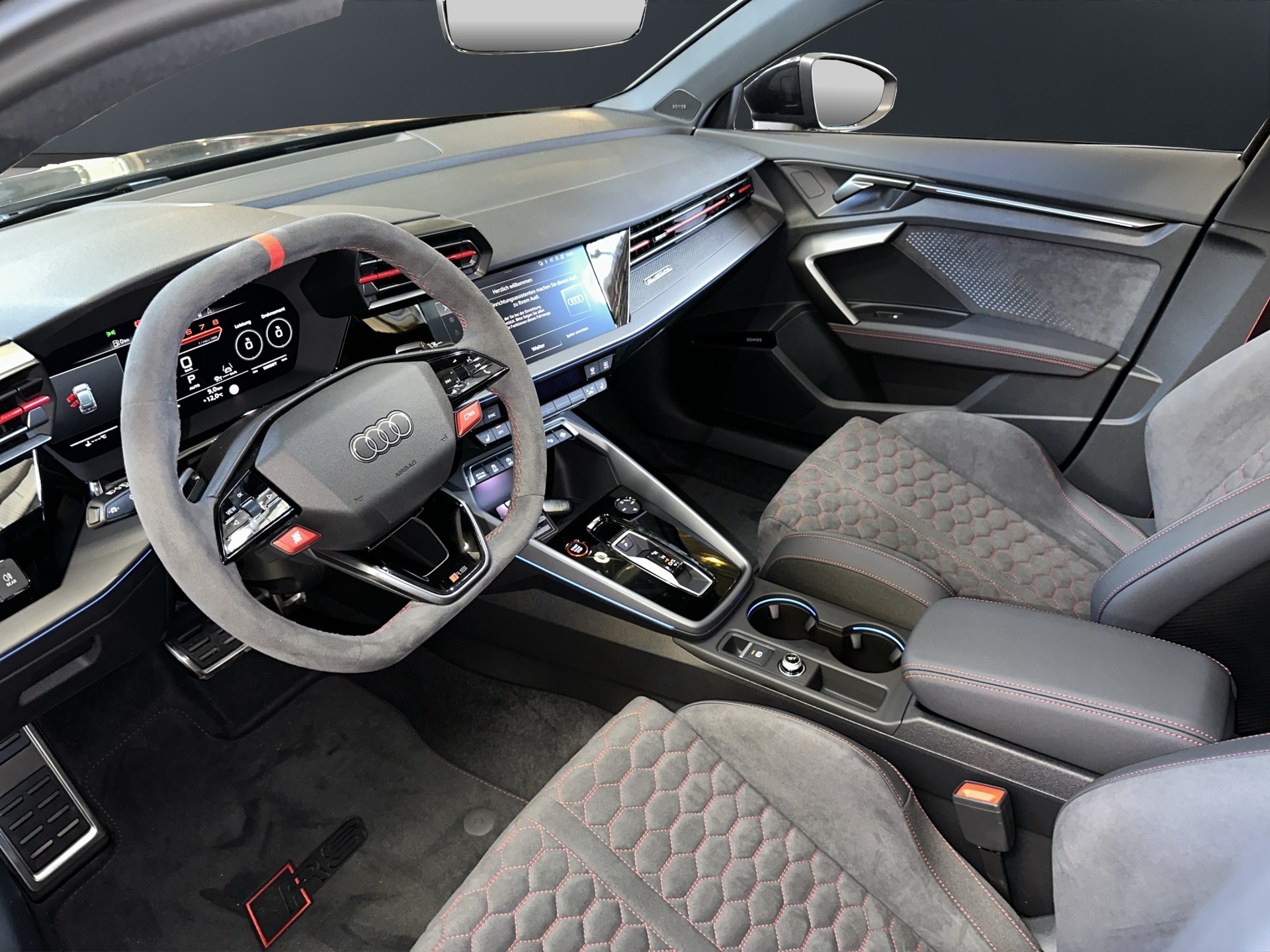 AUDI RS3 SPB MY26/Schalen/Pano/Sportaga/CarbonSpoiler/RS-Designpaket plus rot-image-12