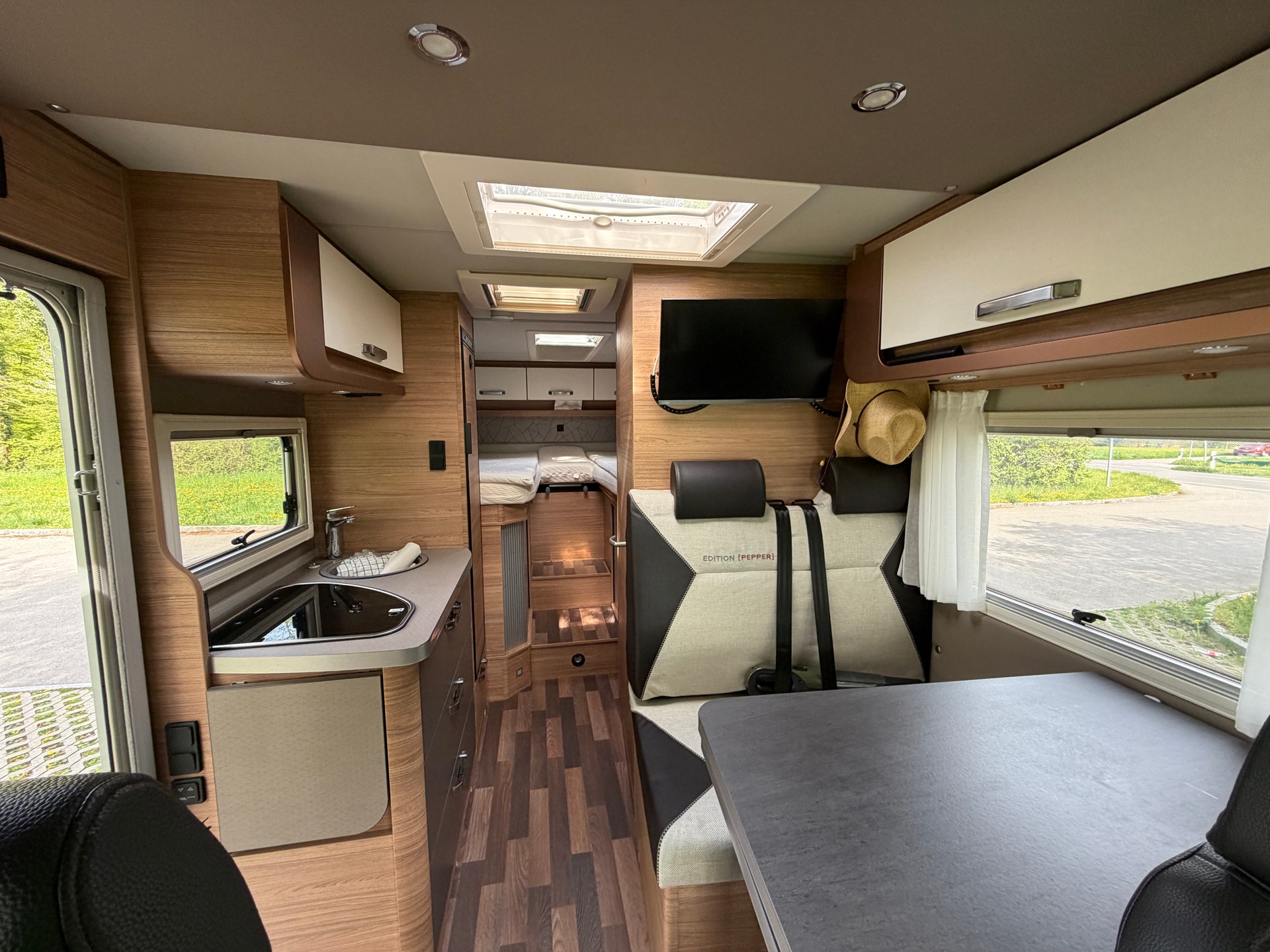 WEINSBERG Mercedes MEG 640 Pepper-image-3