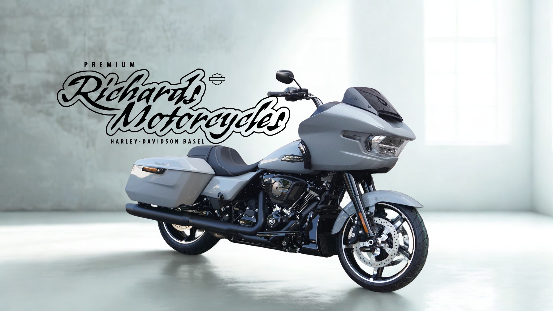 HARLEY-DAVIDSON FLTRX Road Glide Black Finish 117-image-1